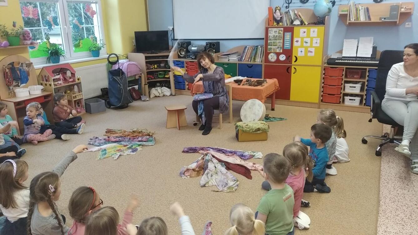 Muzikoterapie-„pohádka o Honzíkovi a Aničce“ - 15