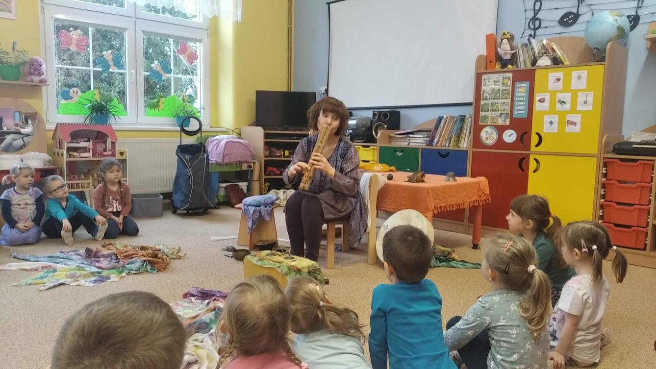 Muzikoterapie-„pohádka o Honzíkovi a Aničce“ - 21