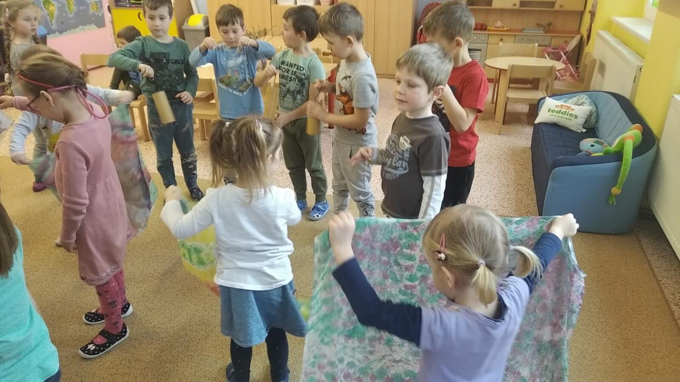 Muzikoterapie-„pohádka o Honzíkovi a Aničce“ - 23