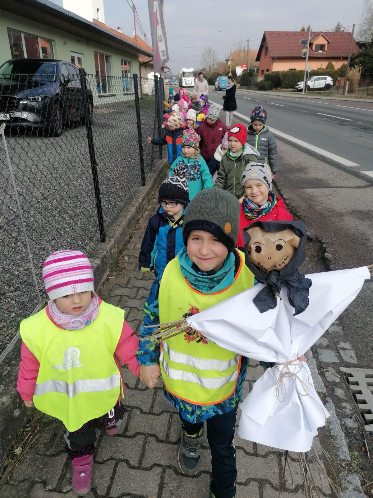 Vynášení Morany :-) - 8