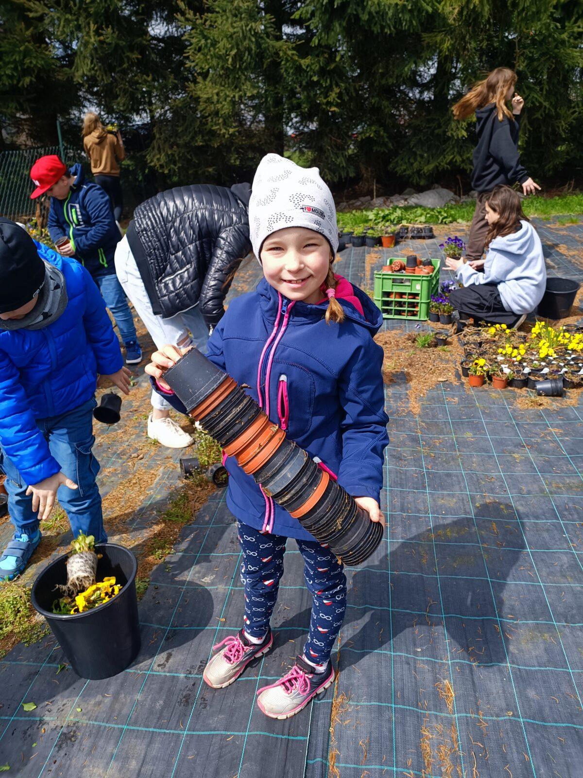 II. oddělení školní družina - duben,březen - 25