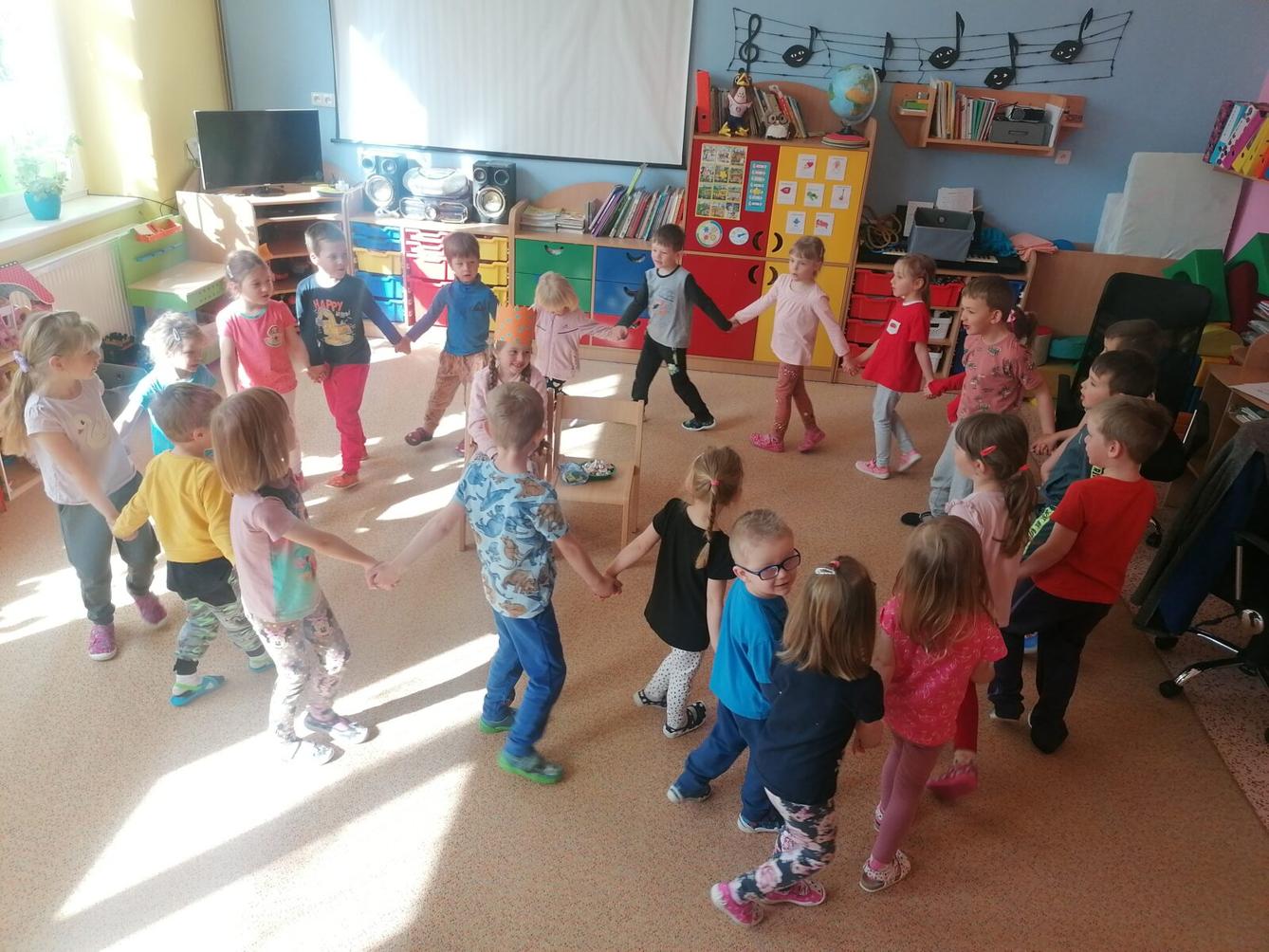 Slavíme!!! Ilonka měla narozeniny :-) - 2