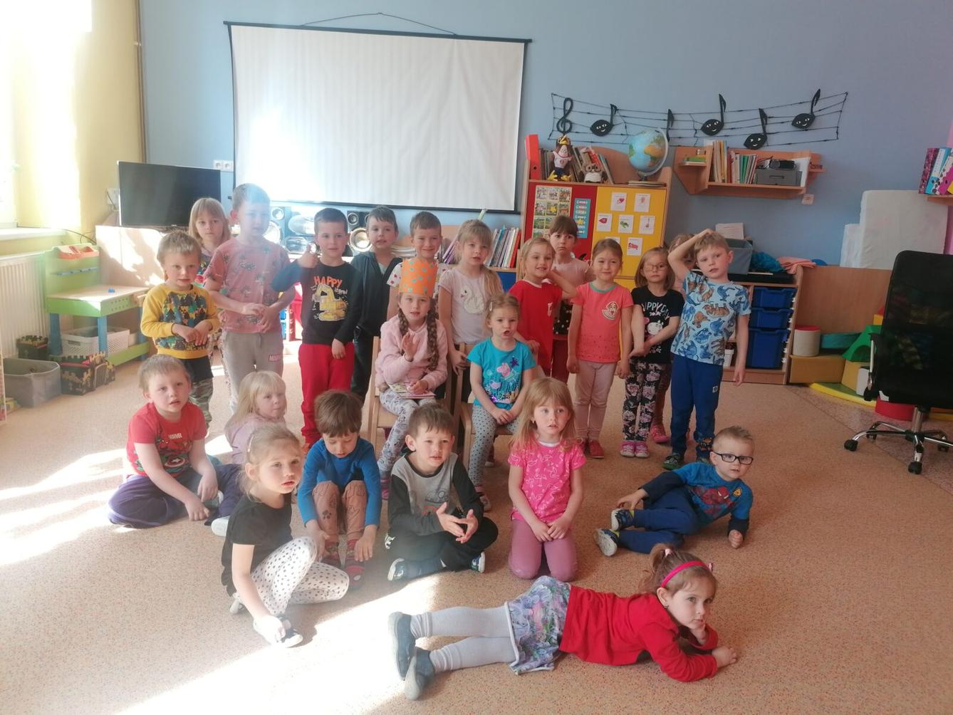 Slavíme!!! Ilonka měla narozeniny :-) - 8