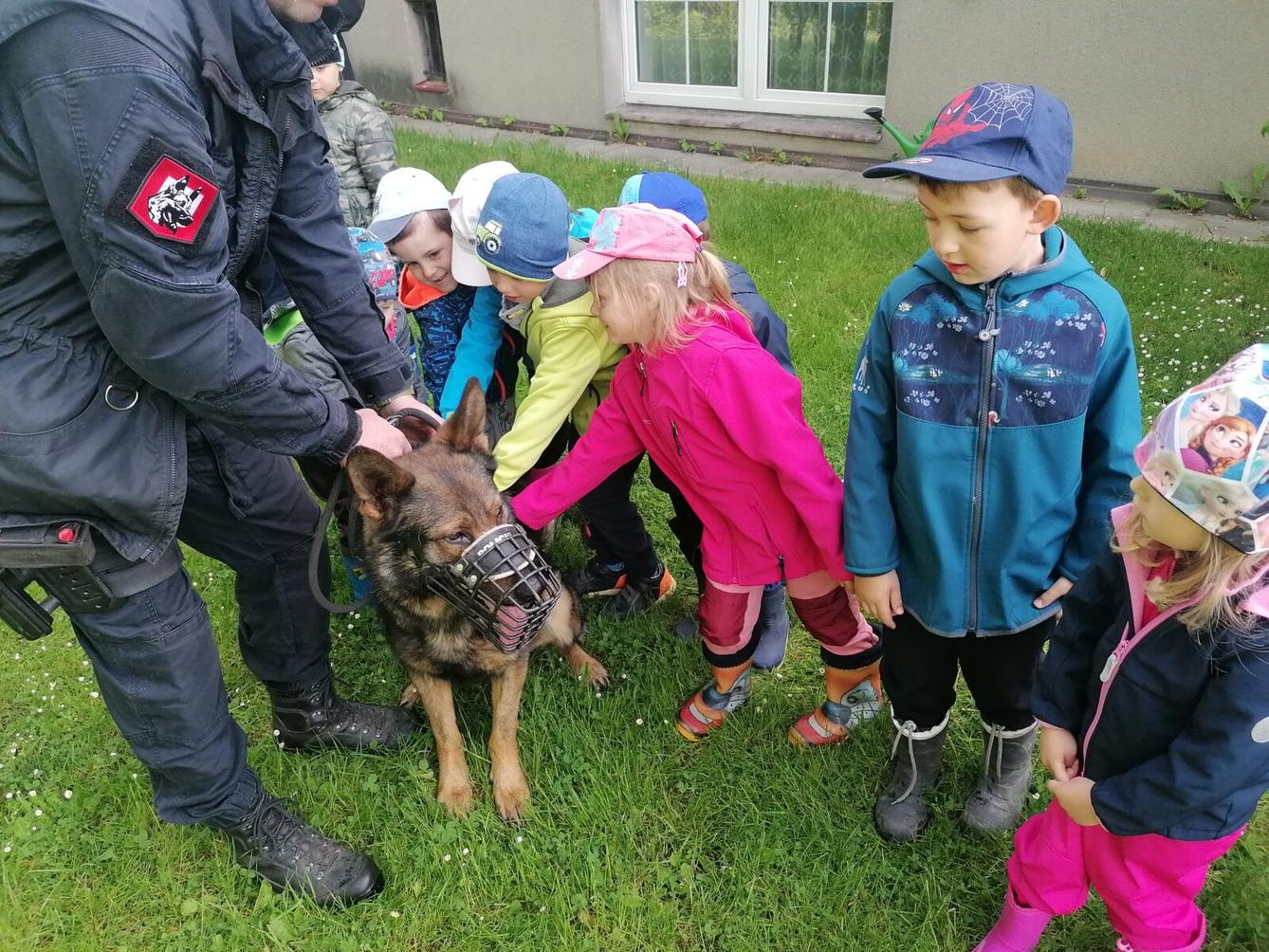 Policie ČR v naší školce :-) - 36