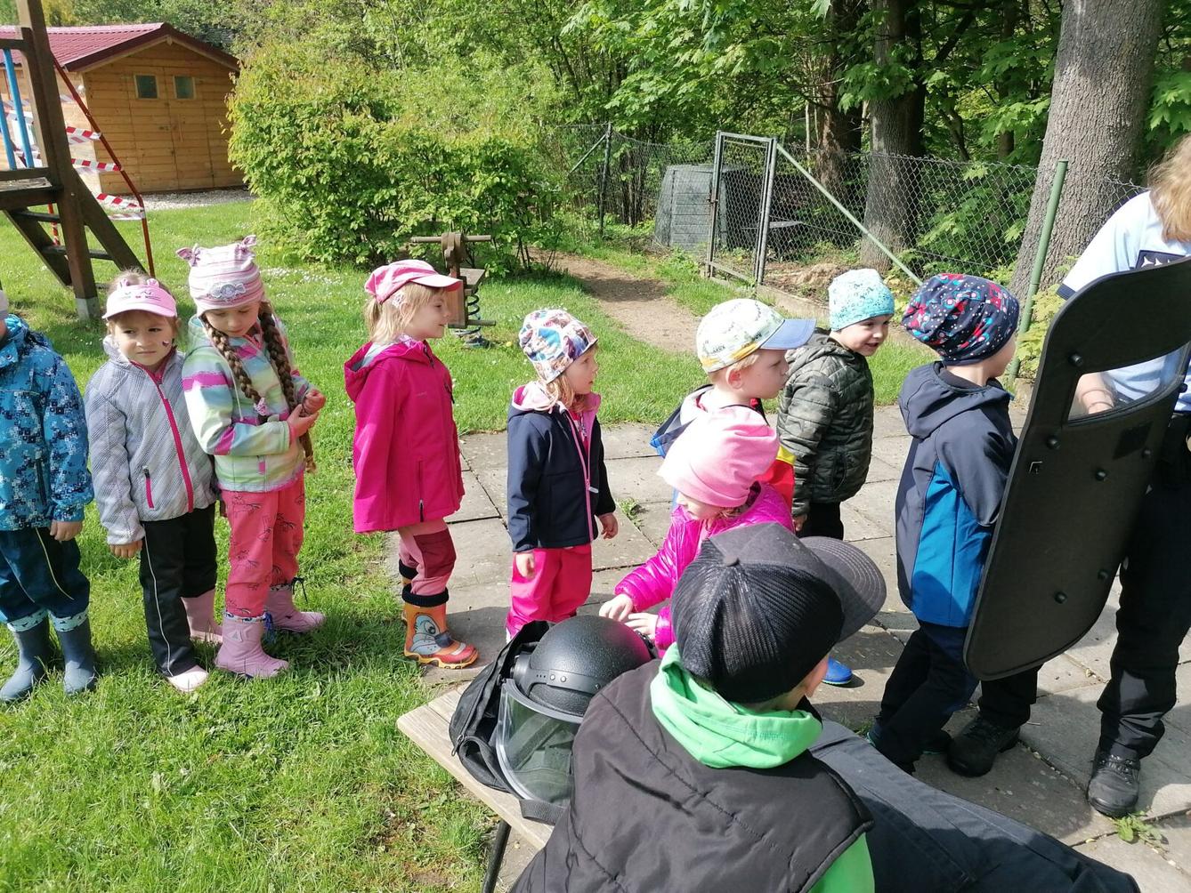 Policie ČR v naší školce :-) - 68