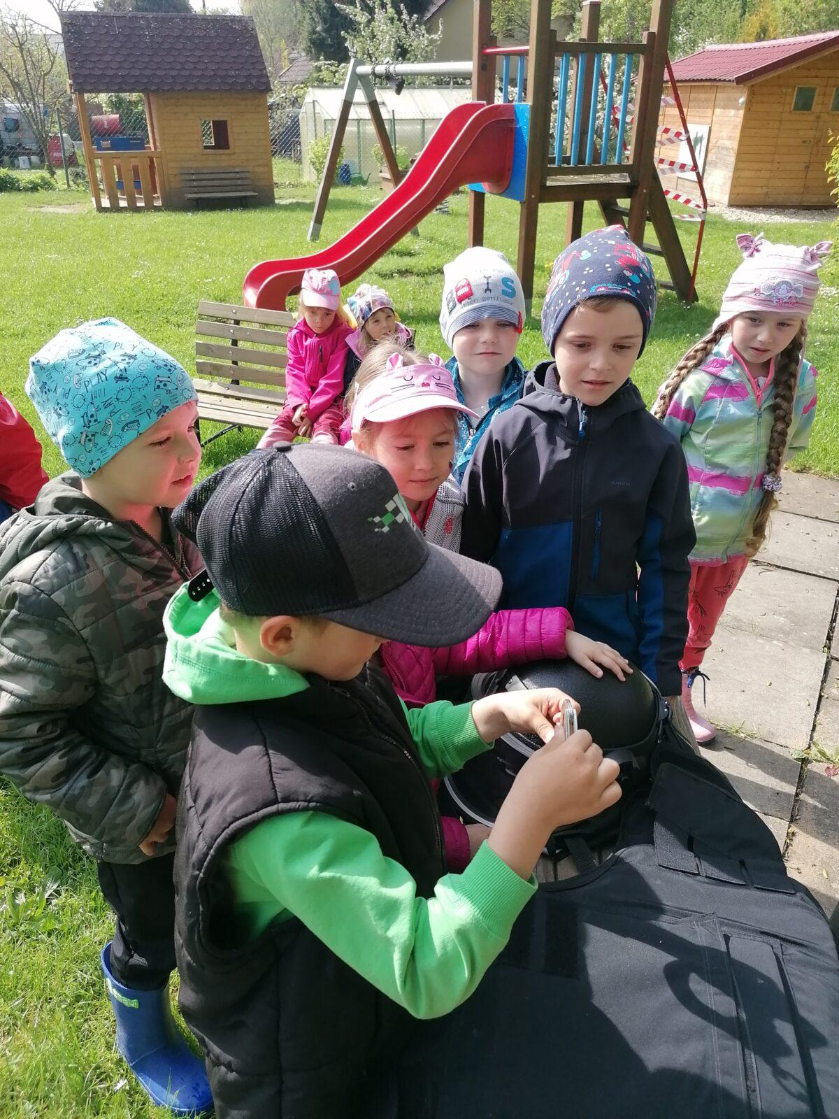 Policie ČR v naší školce :-) - 71