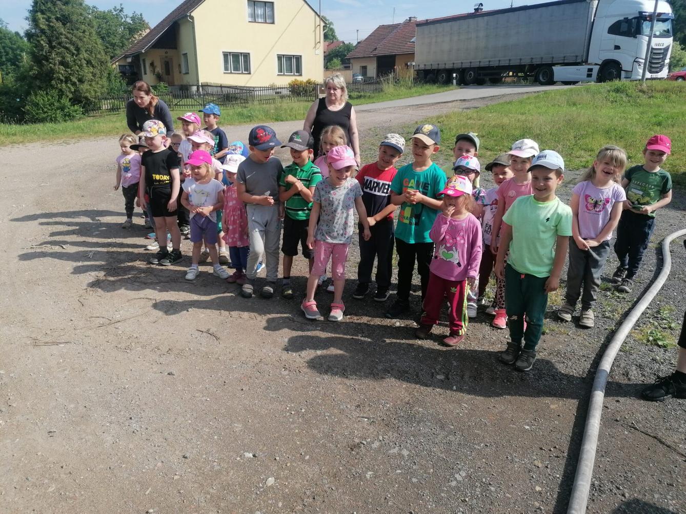 Hasiči v MŠ :-) - 27