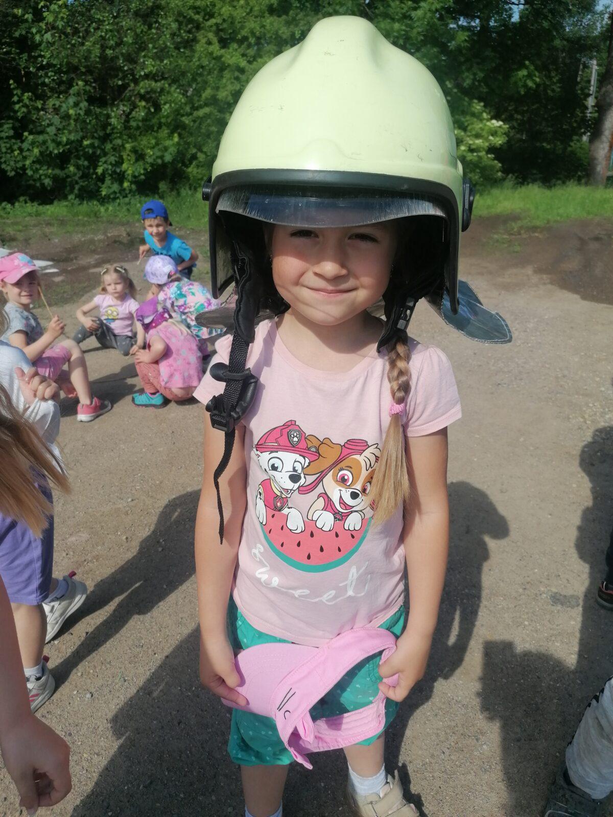 Hasiči v MŠ :-) - 41