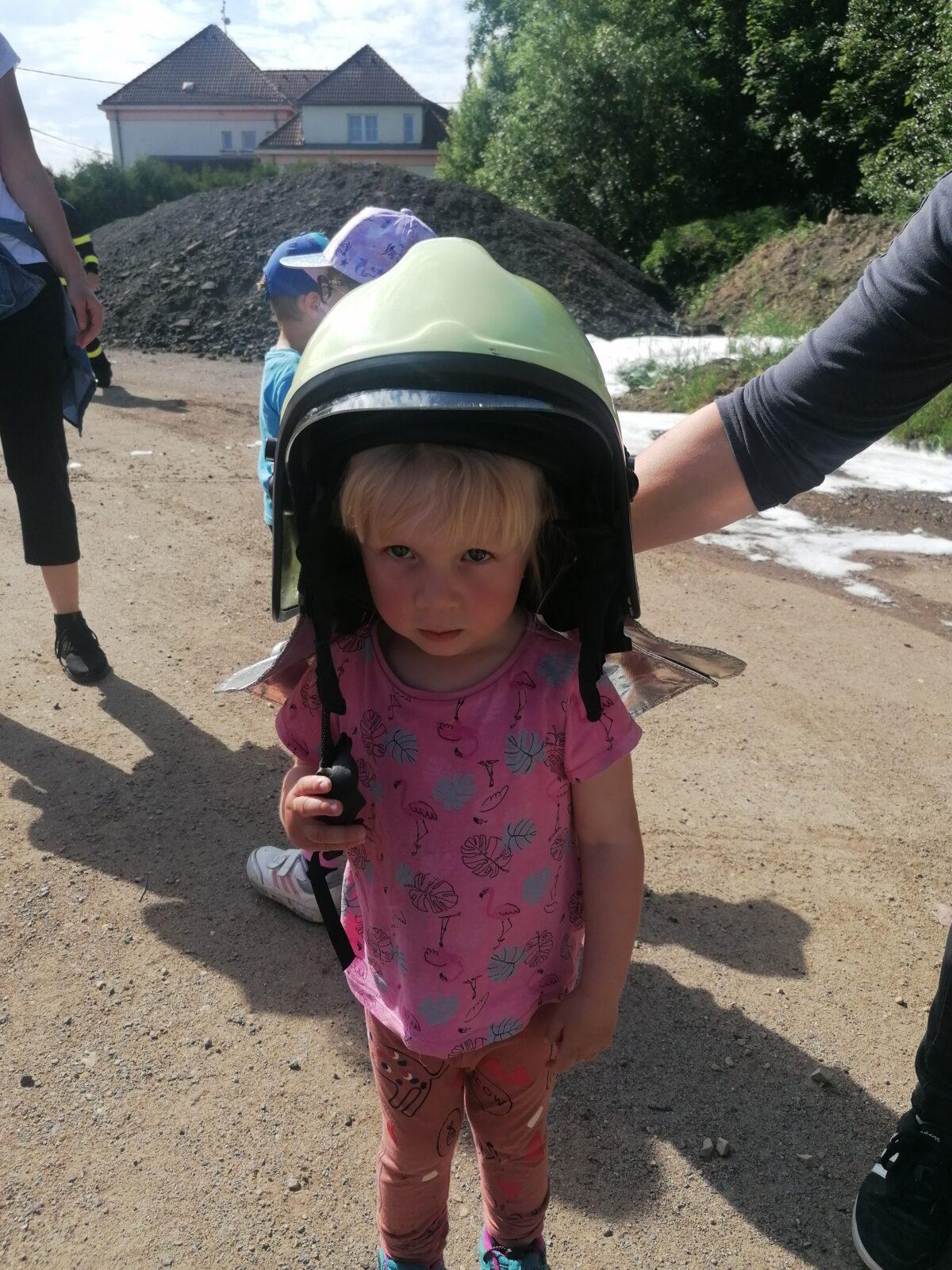 Hasiči v MŠ :-) - 48