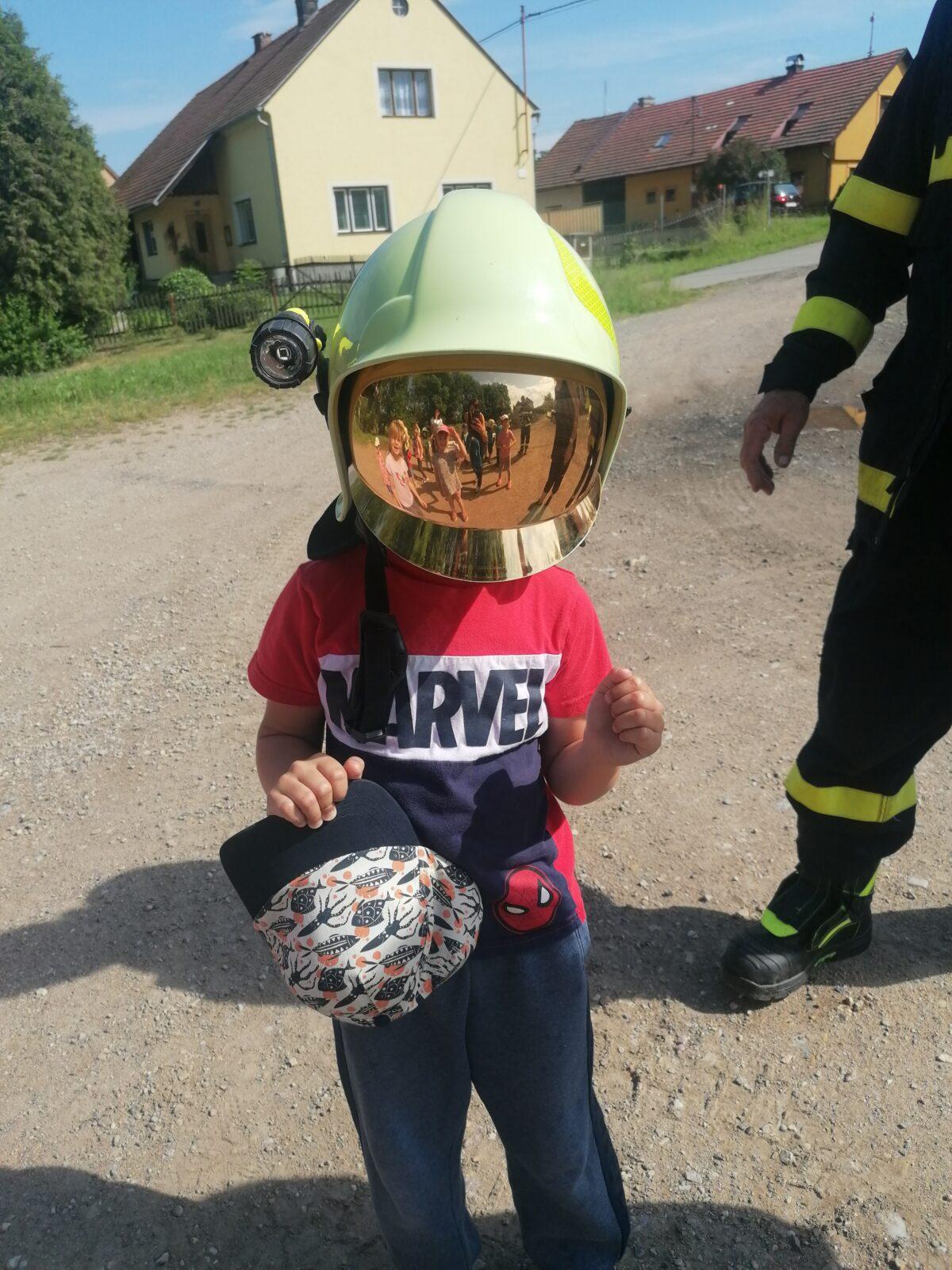 Hasiči v MŠ :-) - 50