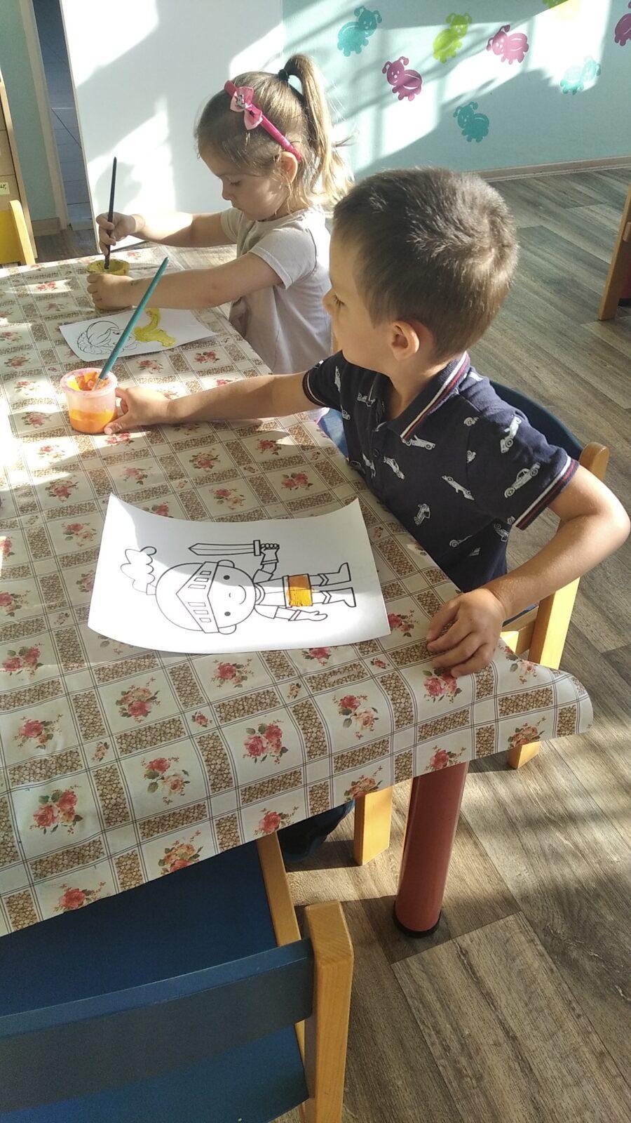 broučci: ,,Z POHÁDKY DO POHÁDKY“ - 2