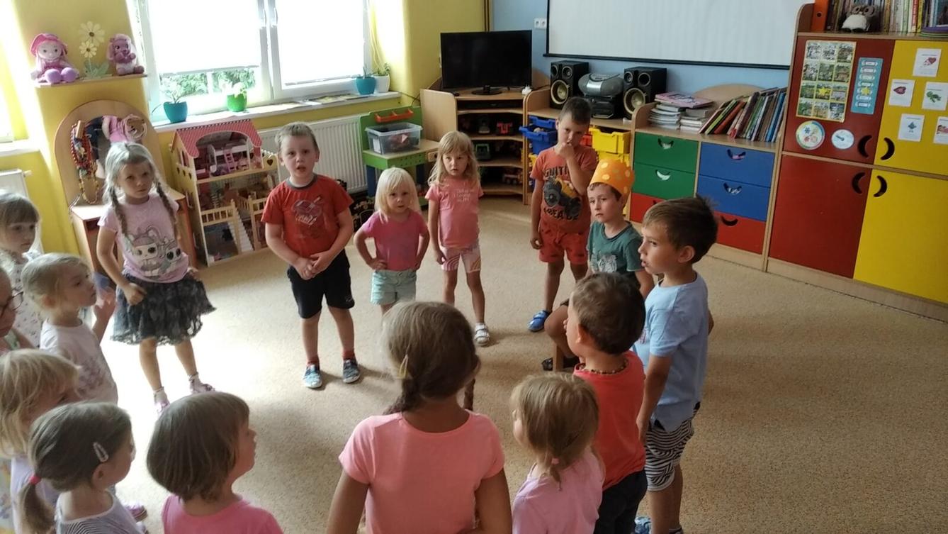 SLAVÍME: KUBÍČEK MĚL NAROZENINY :) - 1