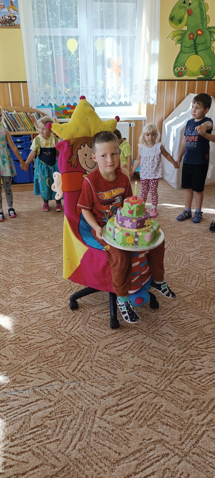 Tomášek slaví narozeniny - 2