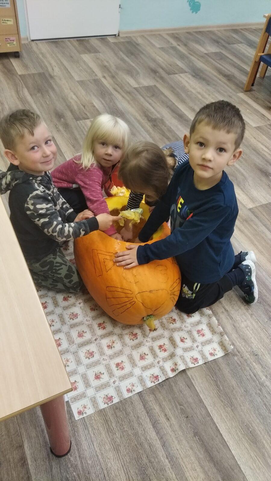 broučci: „tvoříme z přírodnin“ - 14