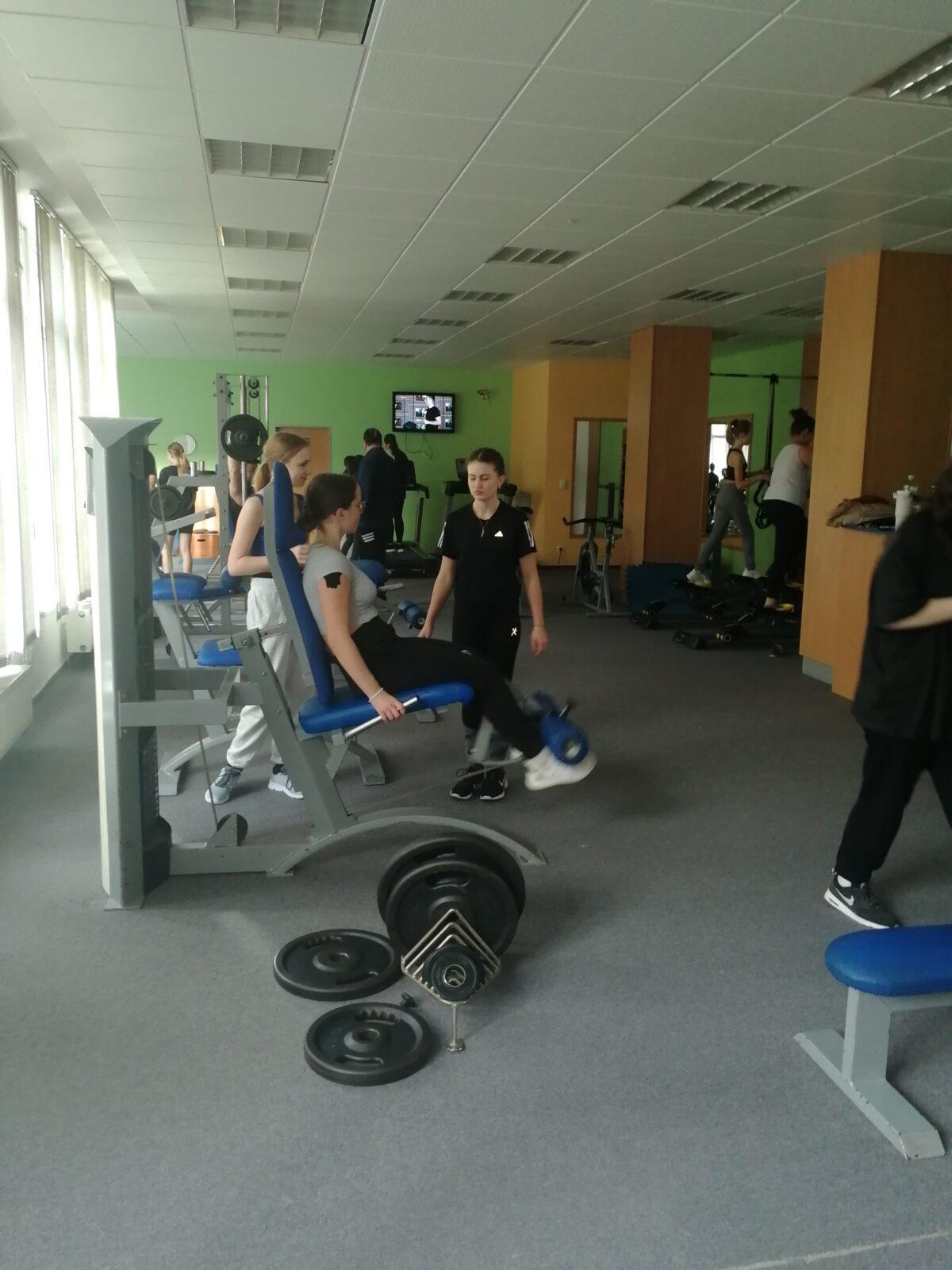 Návštěva posilovny - 3