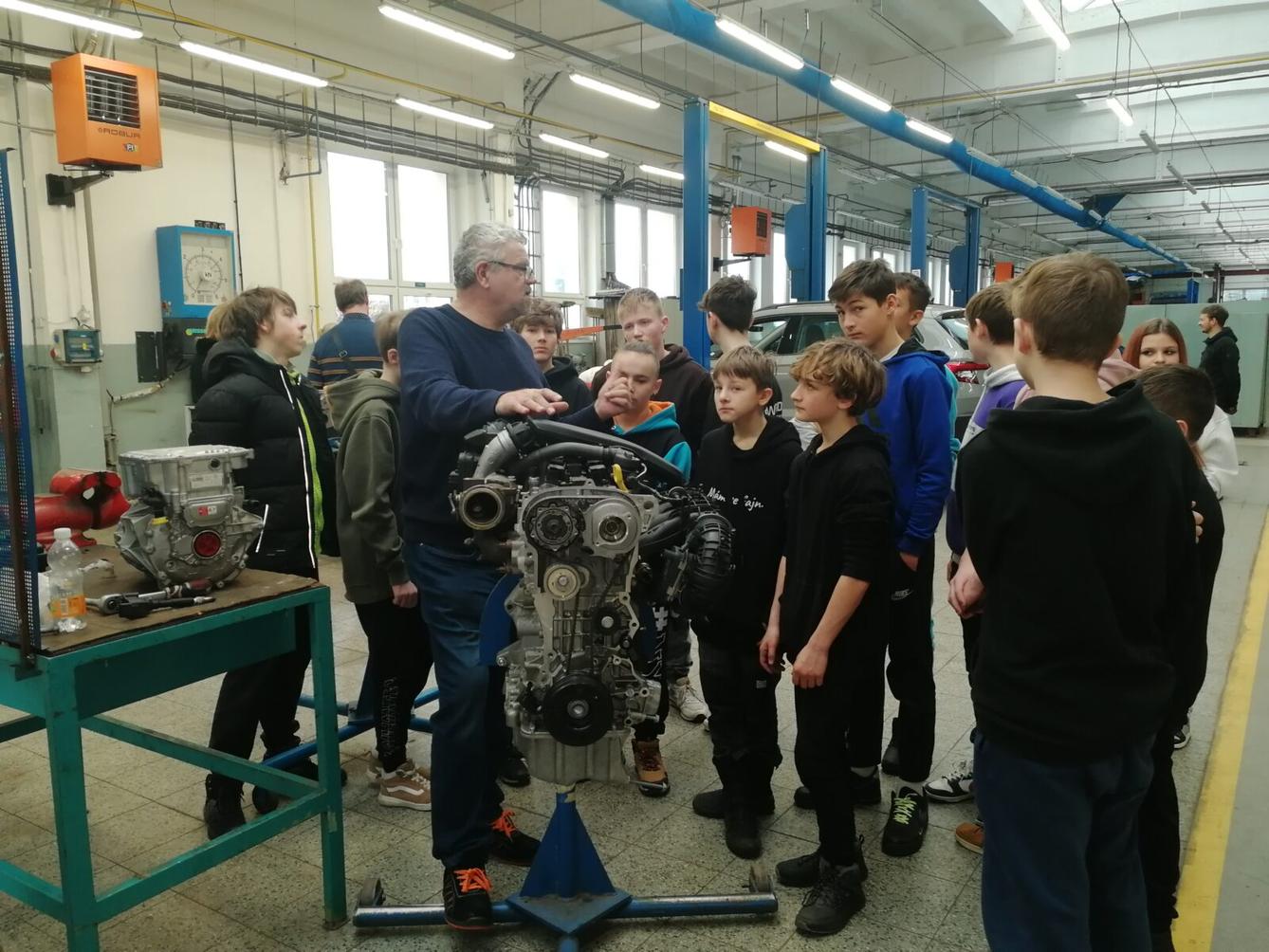 TECHNOhrátky ve Vysokém Mýtě - 8.třídy - 7