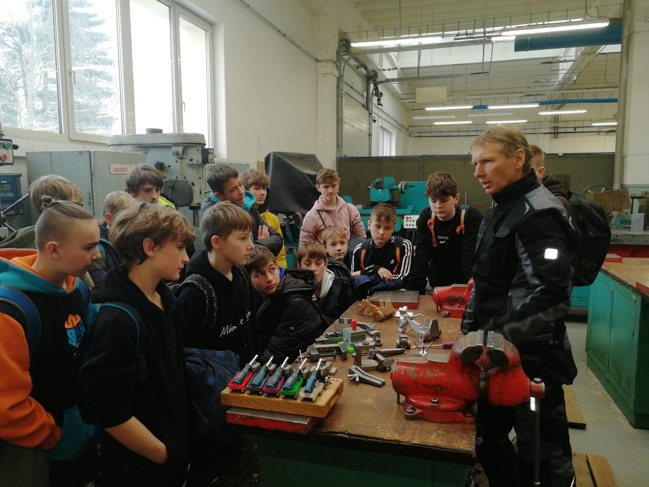 TECHNOhrátky ve Vysokém Mýtě - 8.třídy - 11