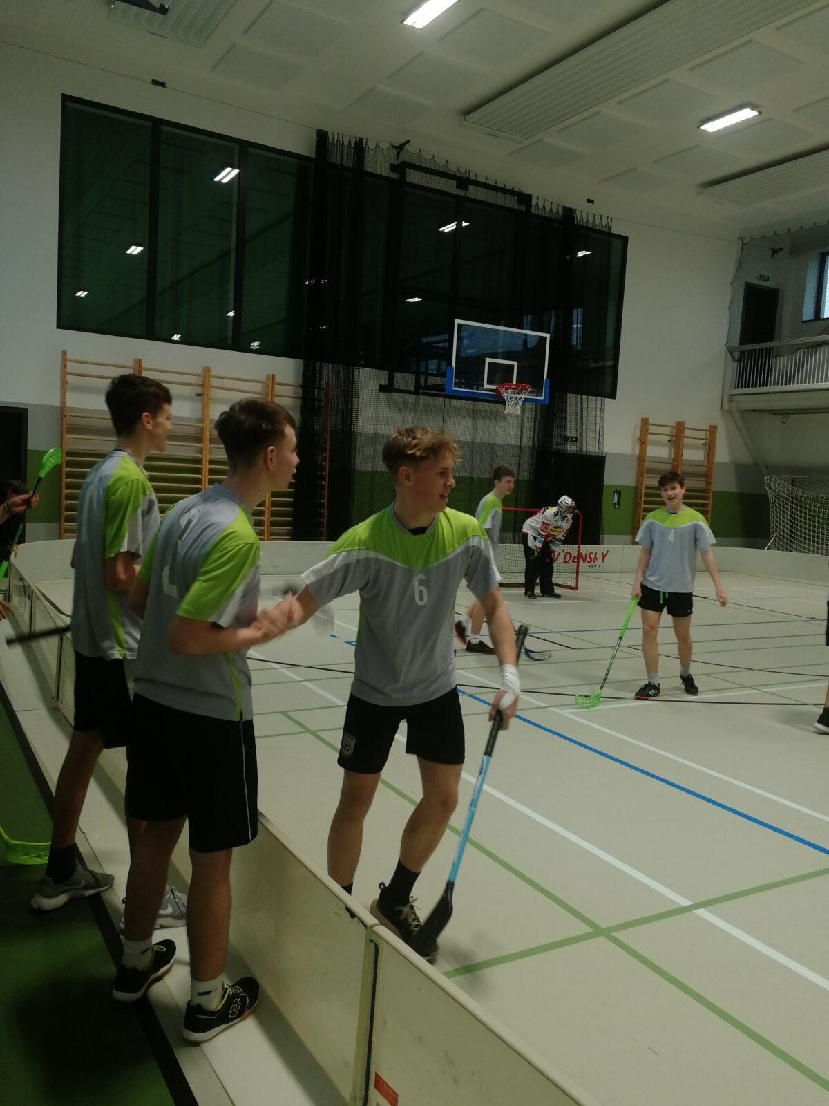 Florbalový turnaj st.H - 7