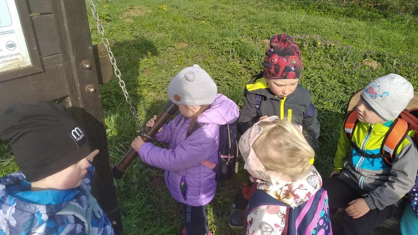 broučci: Co si brouká jarní louka... - 26