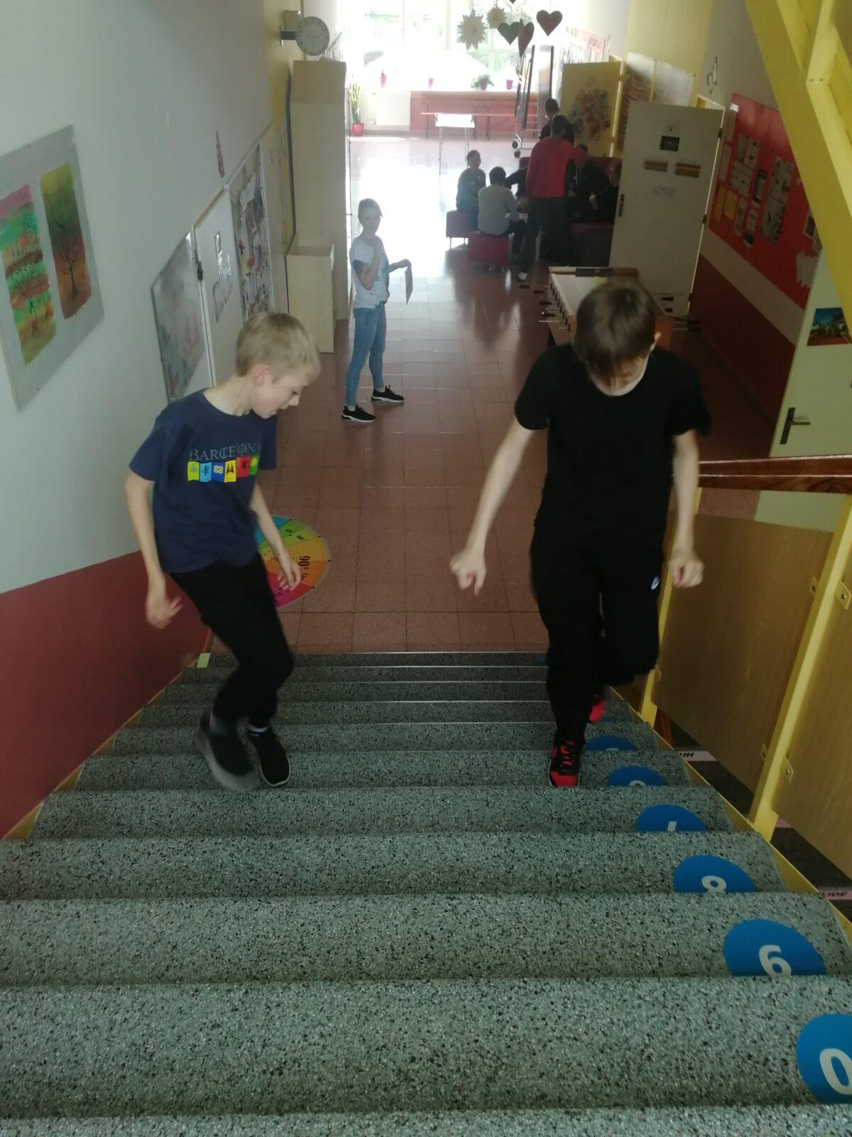 Krok za krokem - preventivní program v 8.A - 9