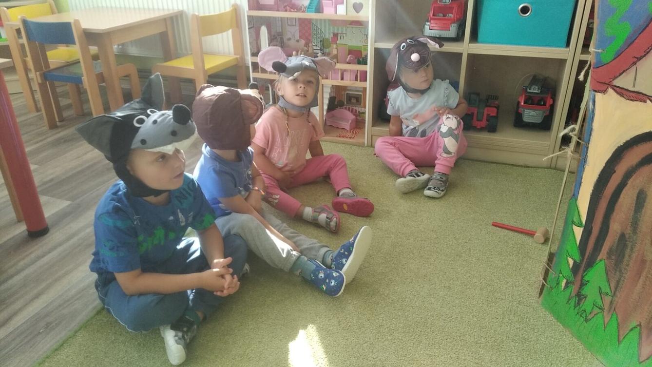 broučci: první dny ve školce :) - 27