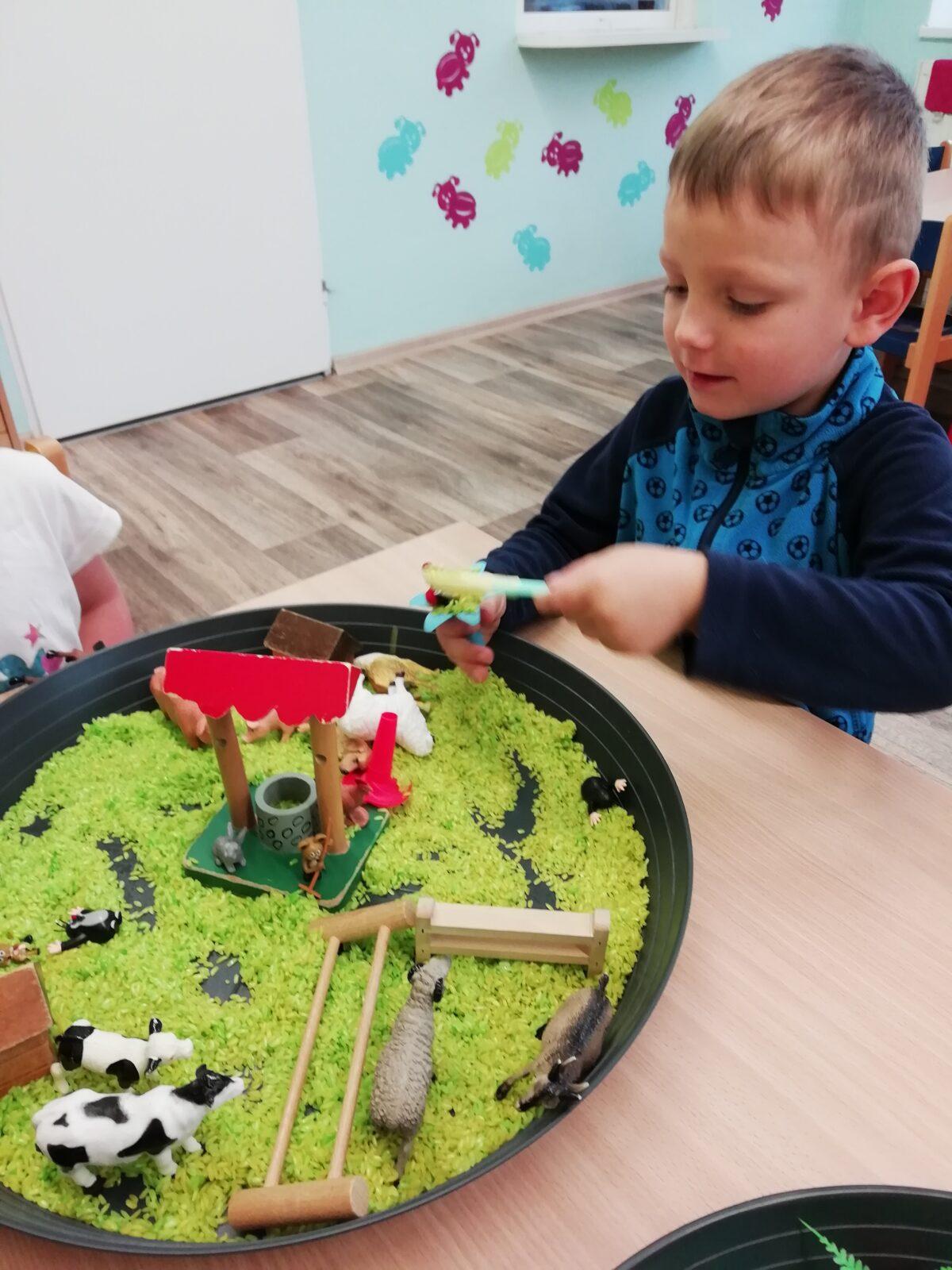 Broučci - společné chvilky nejen s novými kamarády - 7