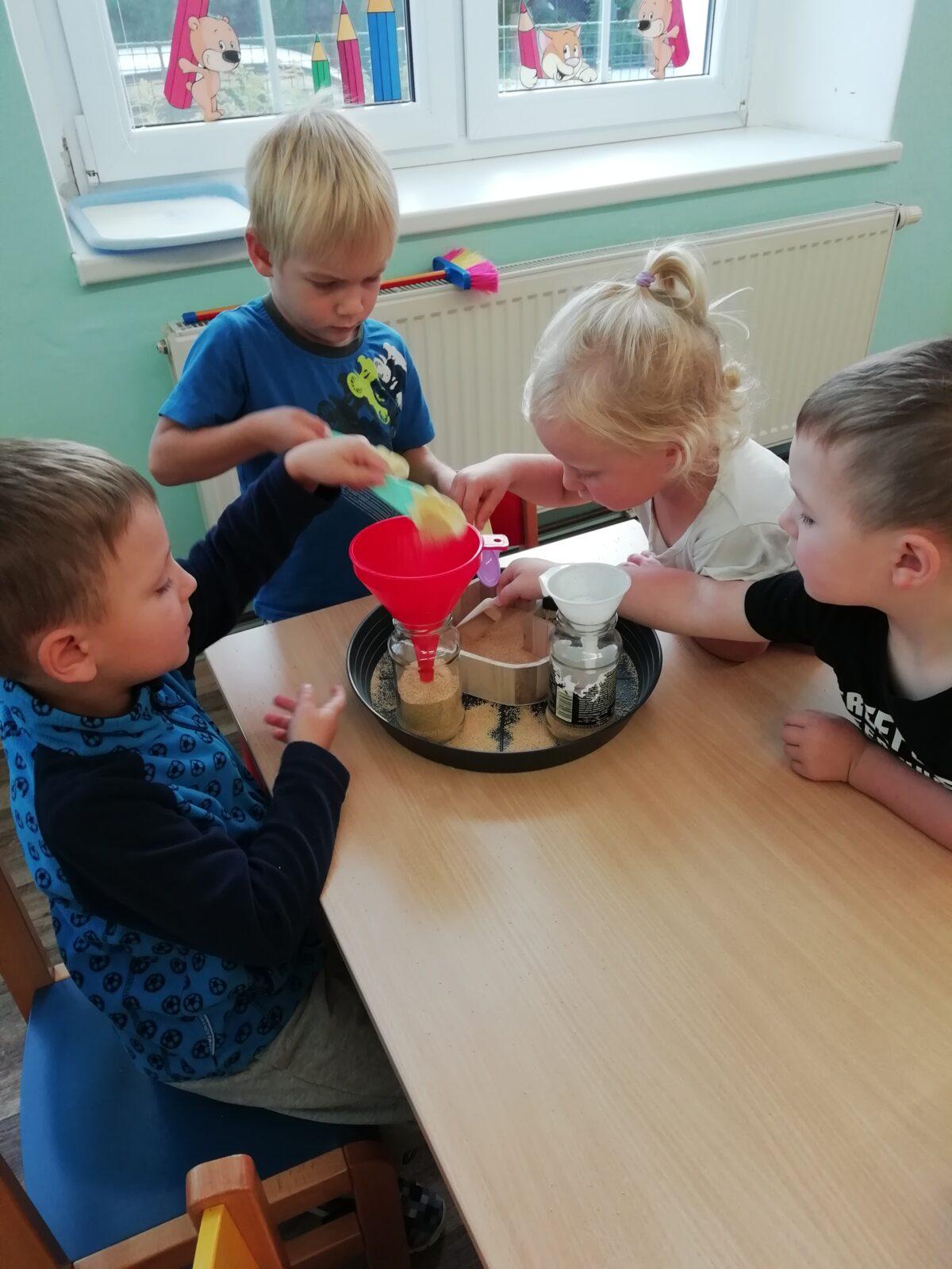 Broučci - společné chvilky nejen s novými kamarády - 13