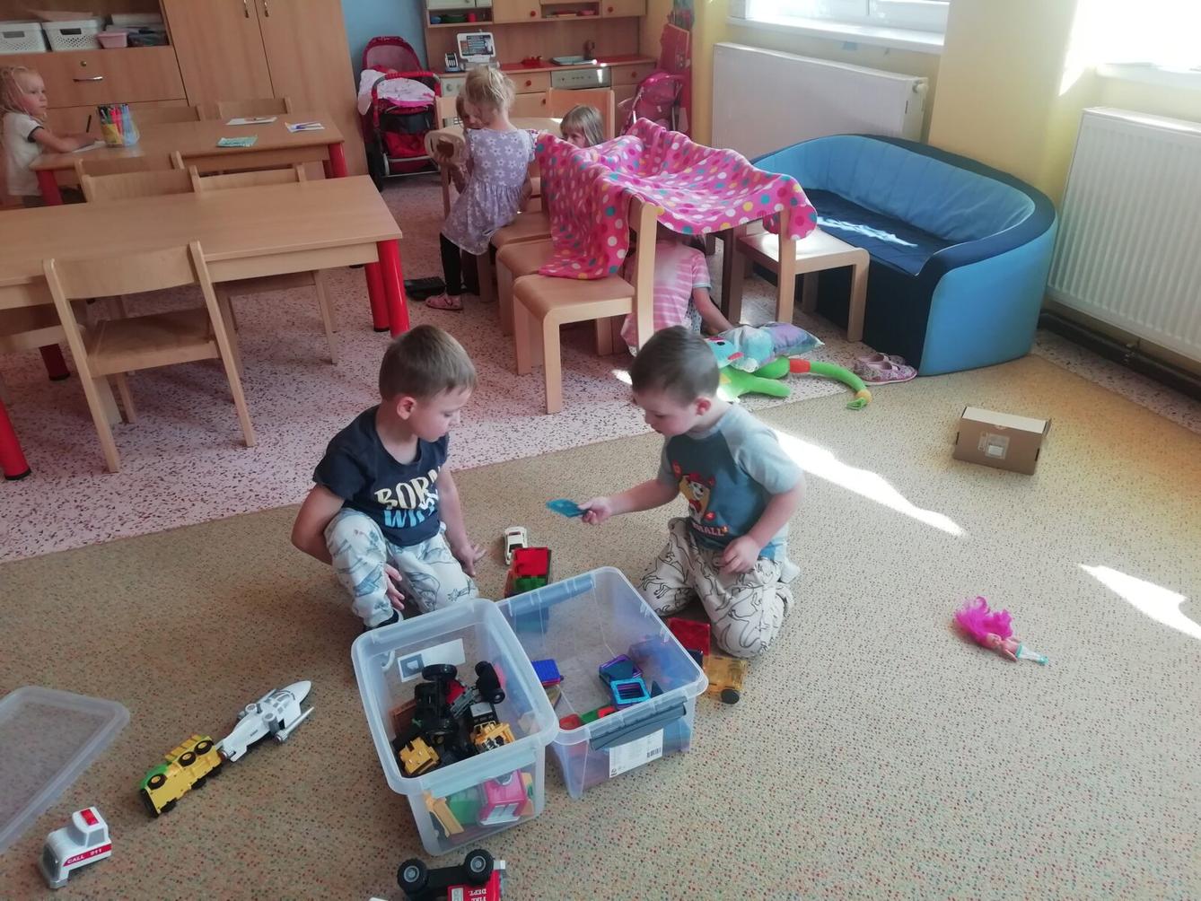 Broučci - společné chvilky nejen s novými kamarády - 25