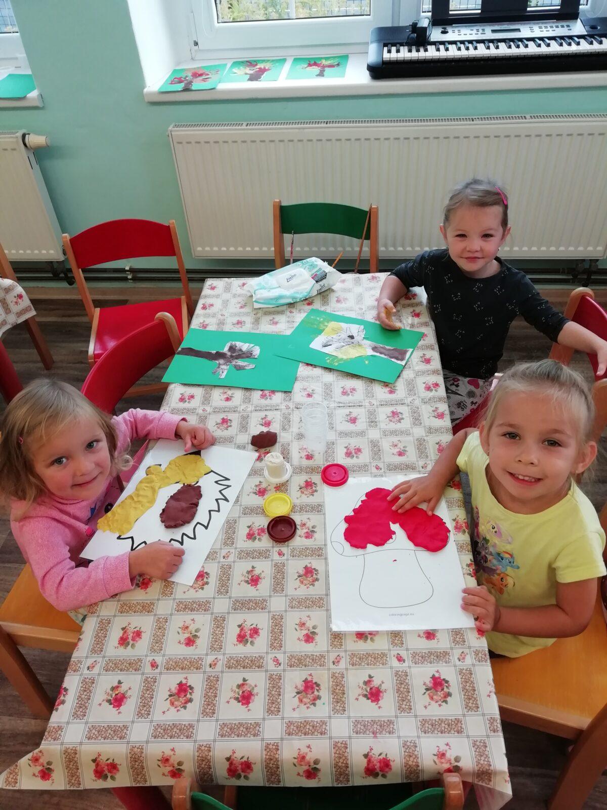 Broučci - Poznáváme les a lesní stezka ve školce - 16