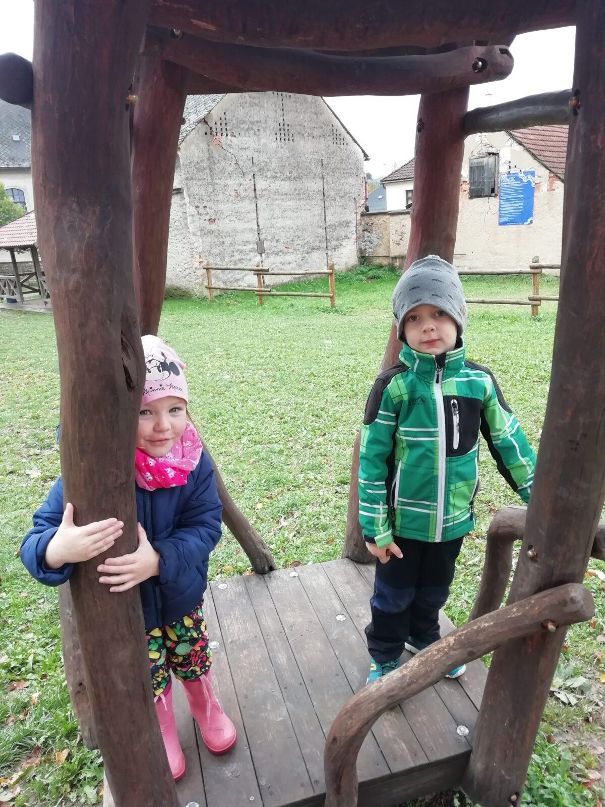 Broučci - zábava s drakem - 9