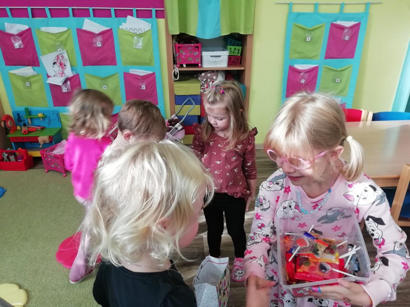 Broučci - zábava s drakem - 33