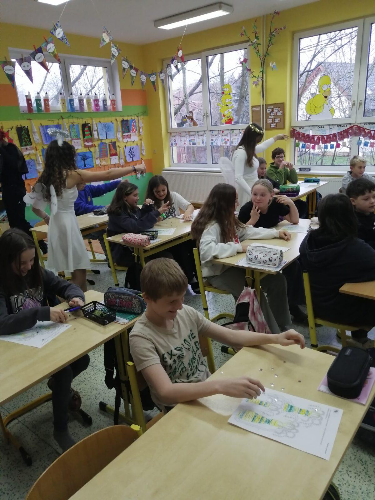 Mikuláš, andělé a čerti ve škole - 4