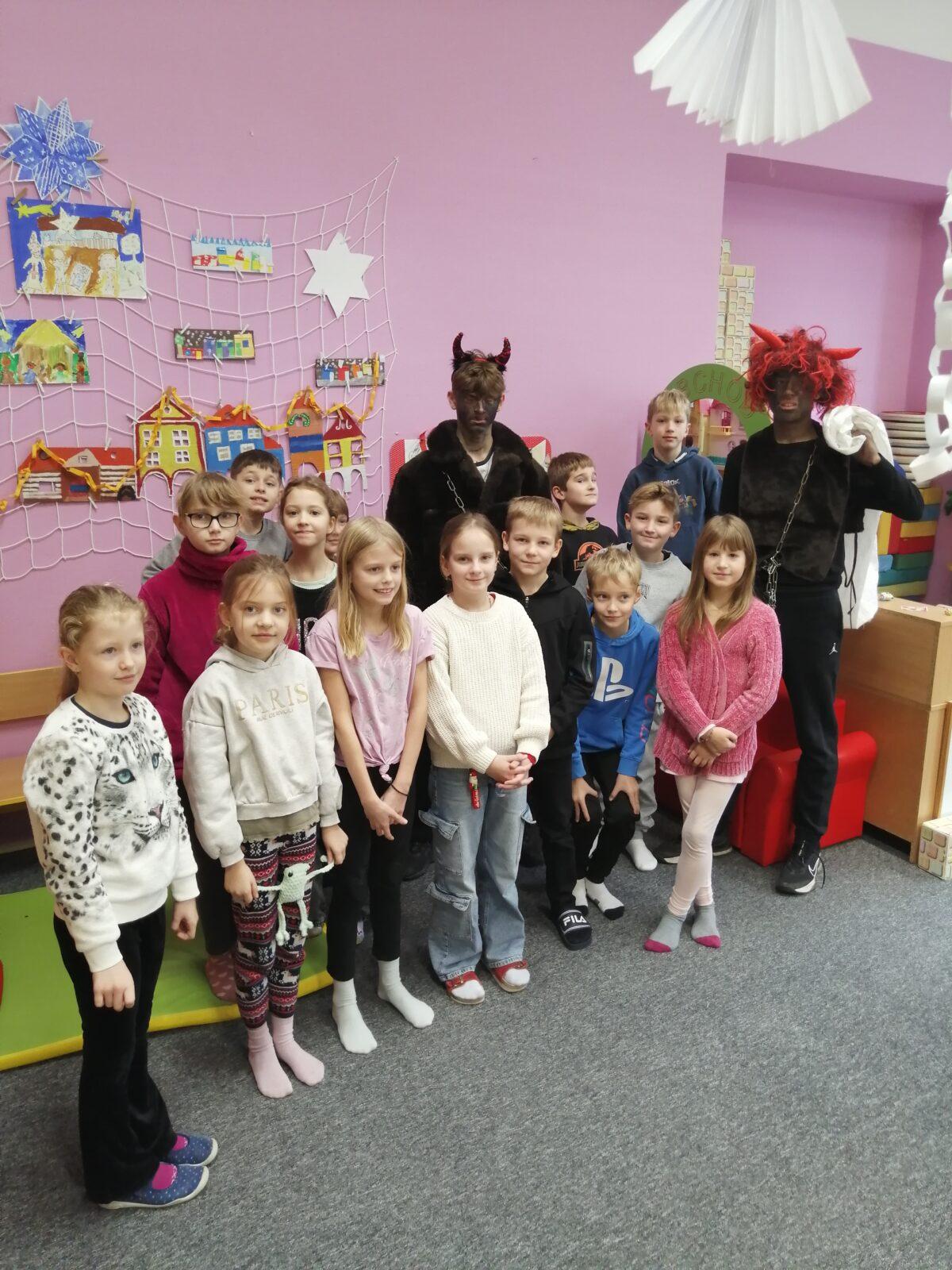 Mikuláš, andělé a čerti ve škole - 6