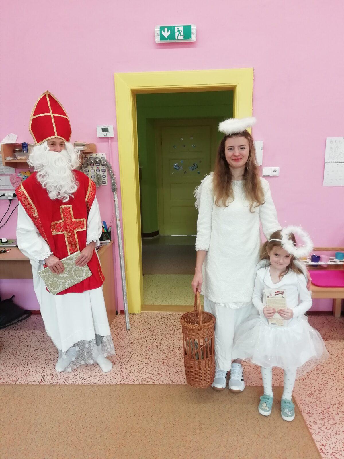 Mikuláš, anděl a čertíci ve školce - 24