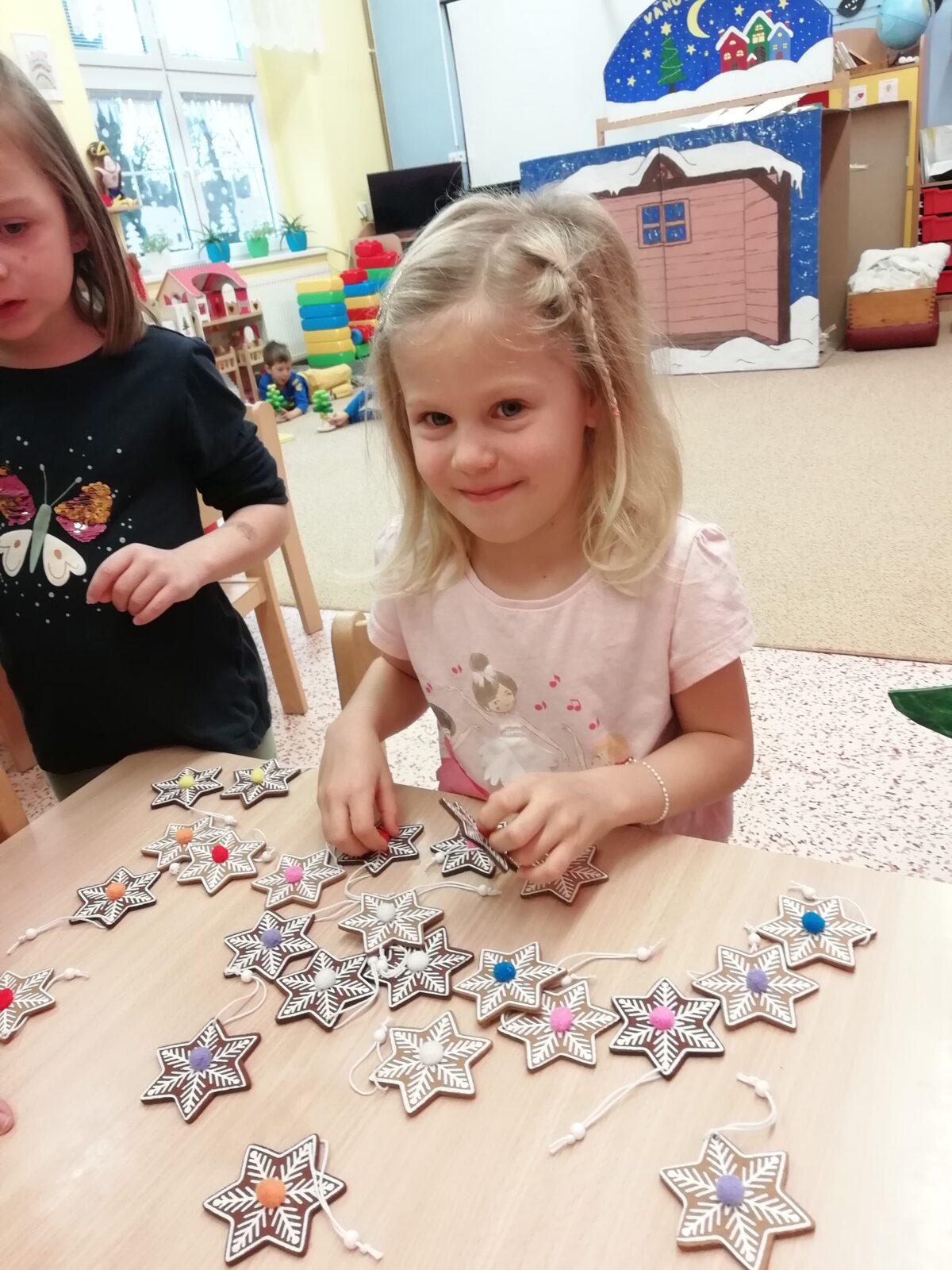 Vánoční tvoření s paní Adamcovou - 19