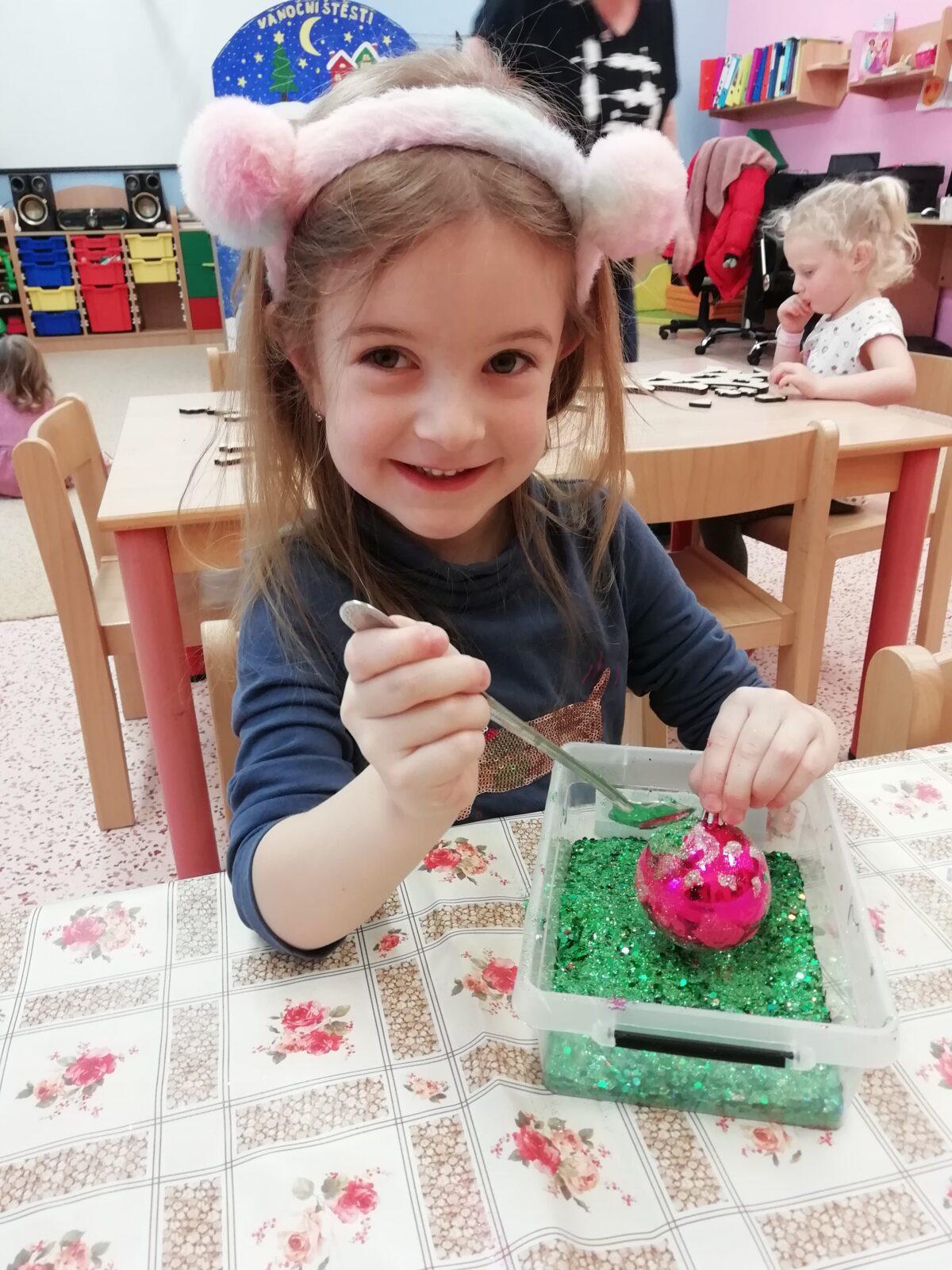 Vánoční tvoření s paní Adamcovou - 24