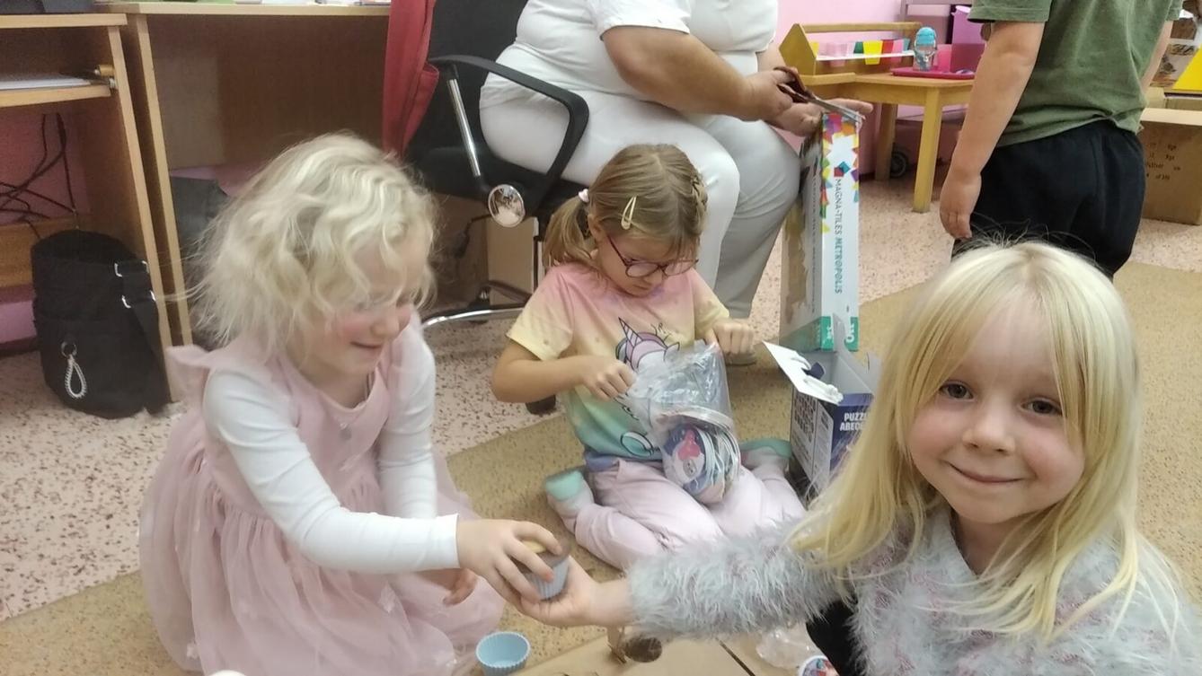 broučci a sovičky: těšíme se na vánoce, nadílka - 42