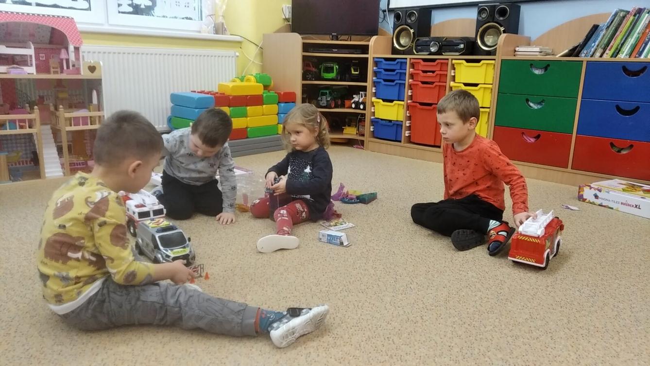 broučci a sovičky: těšíme se na vánoce, nadílka - 44