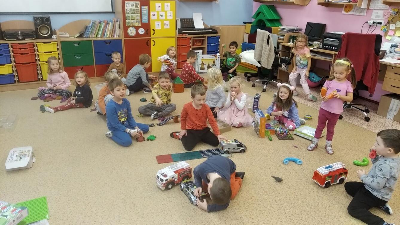 broučci a sovičky: těšíme se na vánoce, nadílka - 46