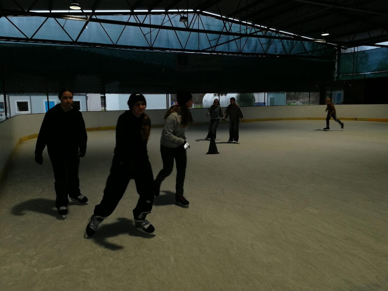 Vánoční bruslení na II. stupni - 3