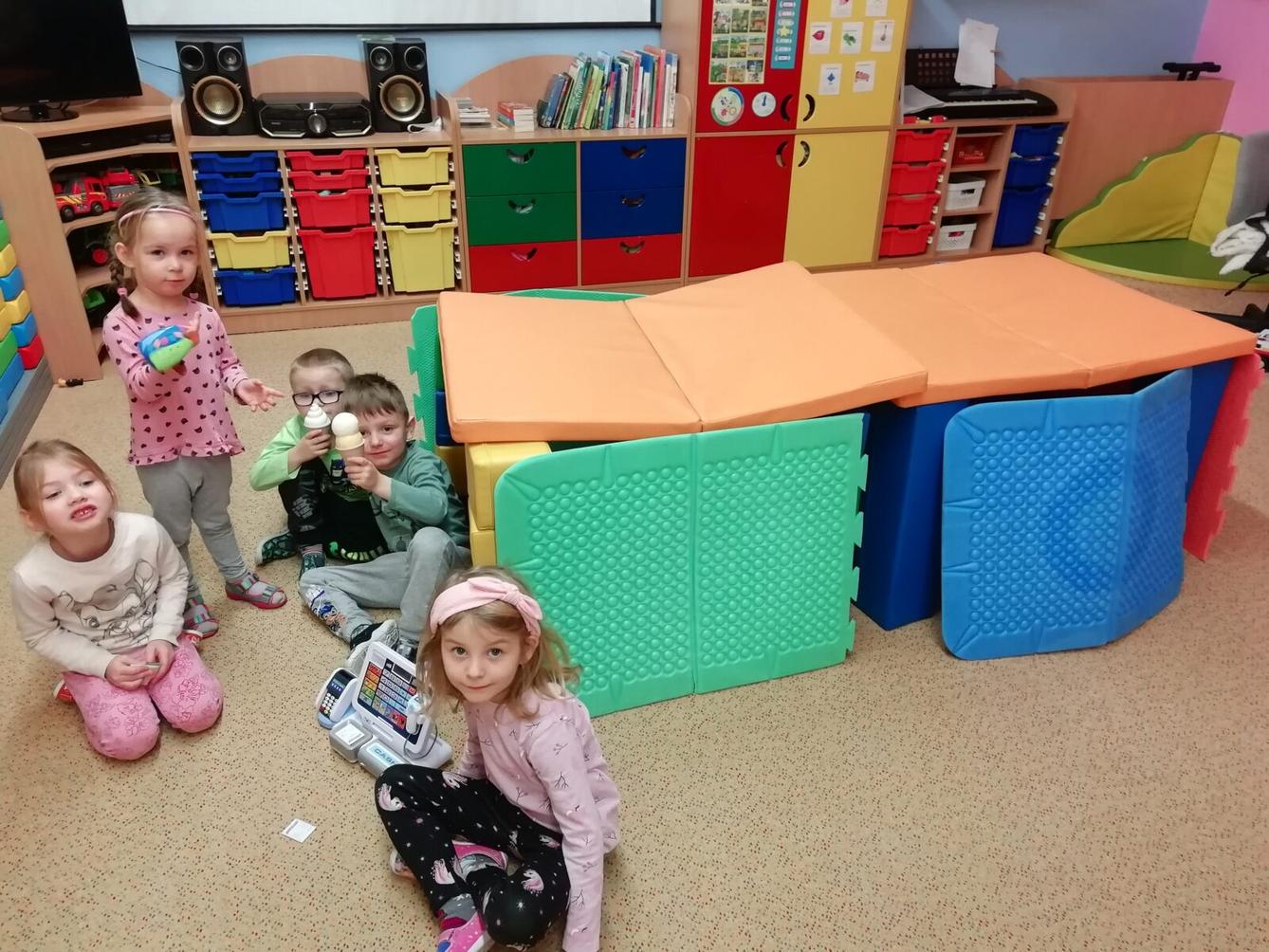 Broučci: První společné dny v novém roce + sněhové hrátky se Sovičkami - 17