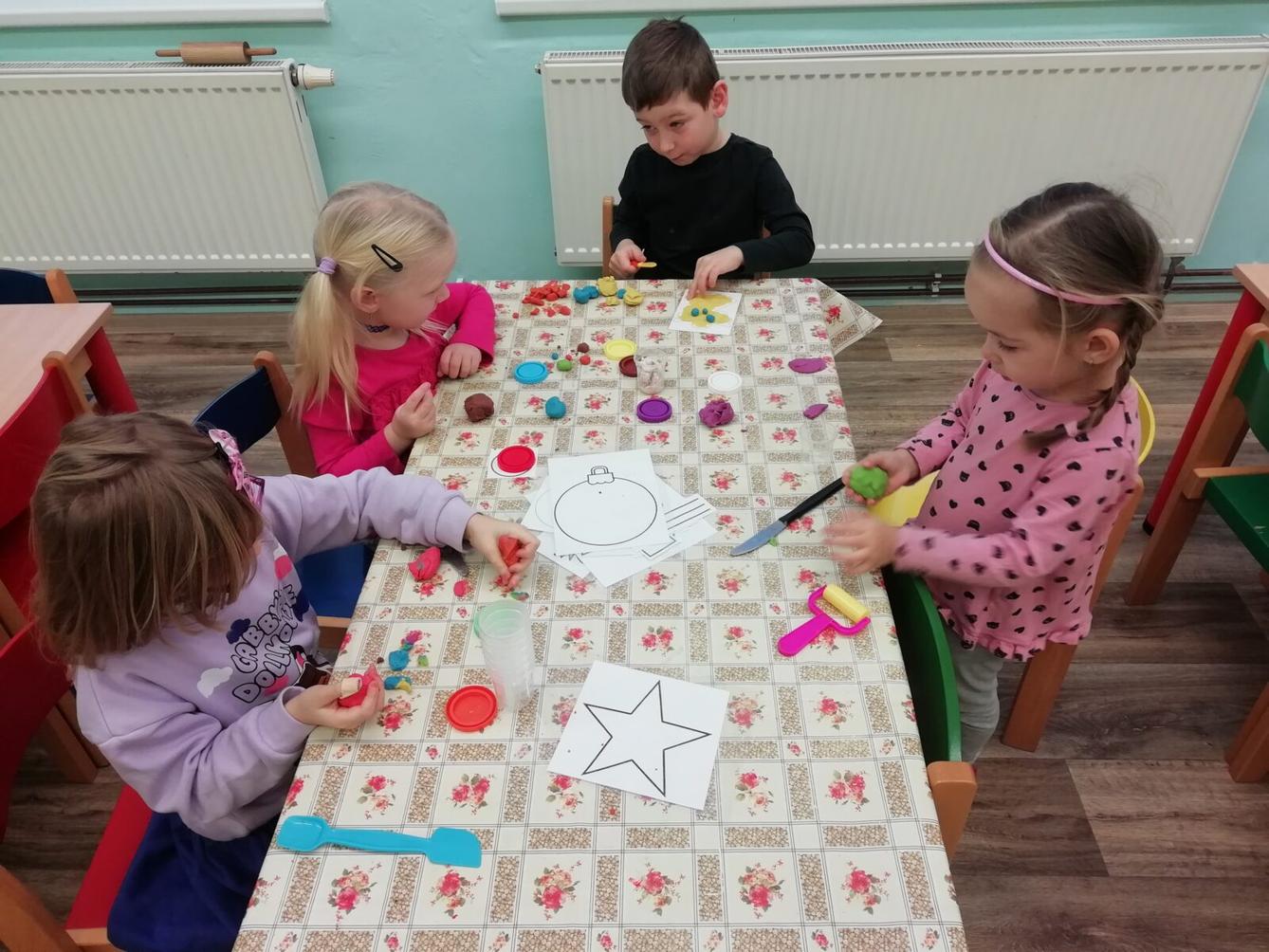 Broučci: První společné dny v novém roce + sněhové hrátky se Sovičkami - 18