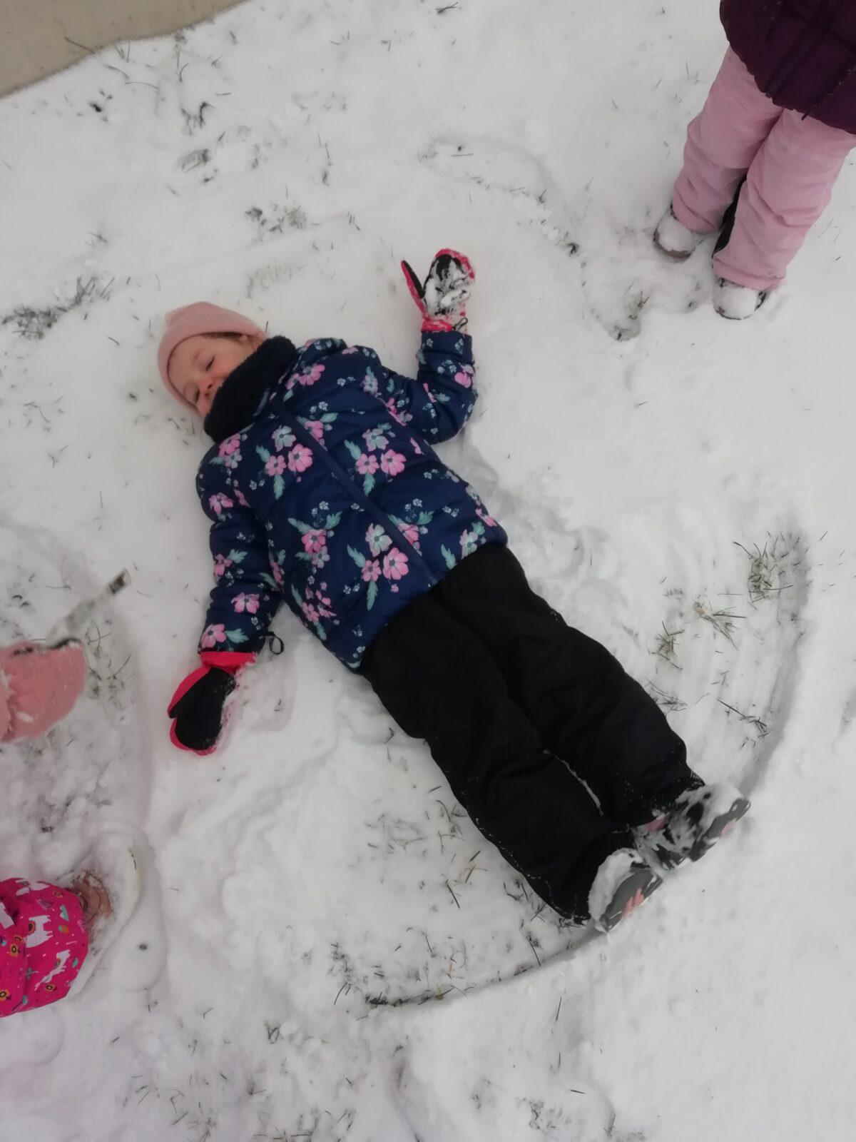 Broučci: První společné dny v novém roce + sněhové hrátky se Sovičkami - 27