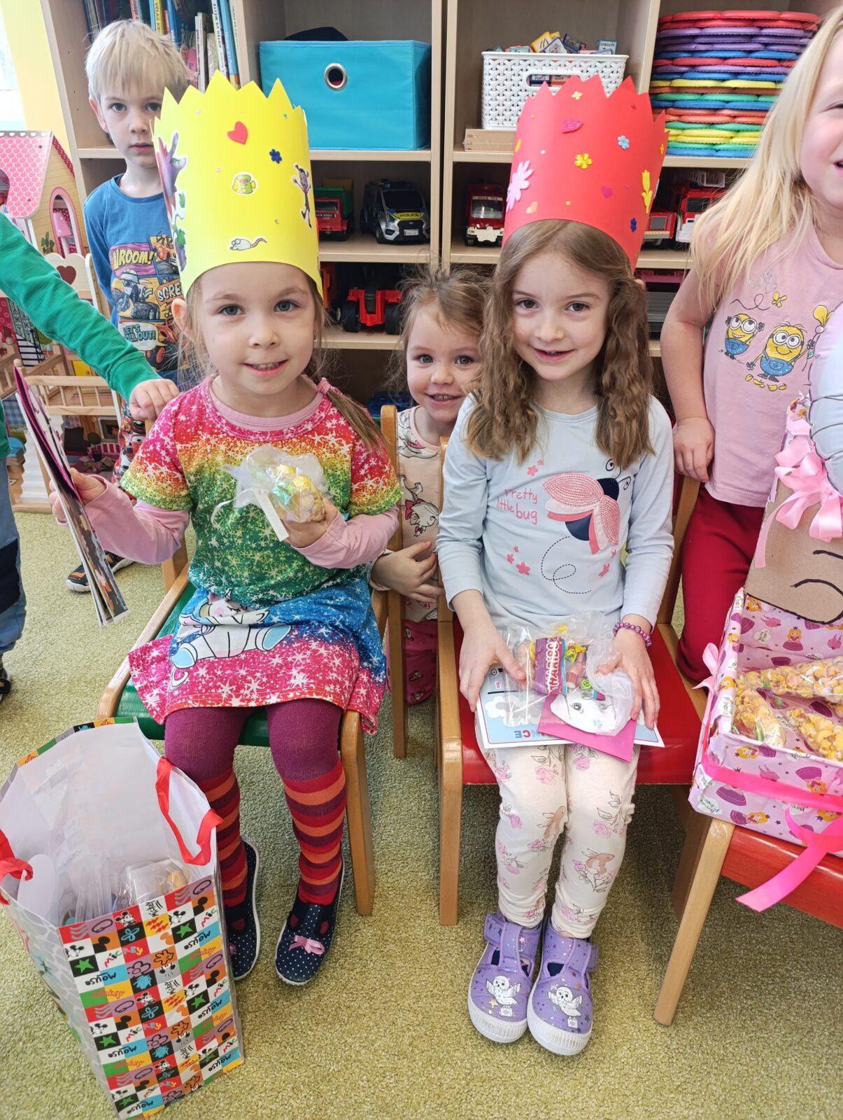 slavíme: Tinka a Lucinka, holky měly narozeniny - 20