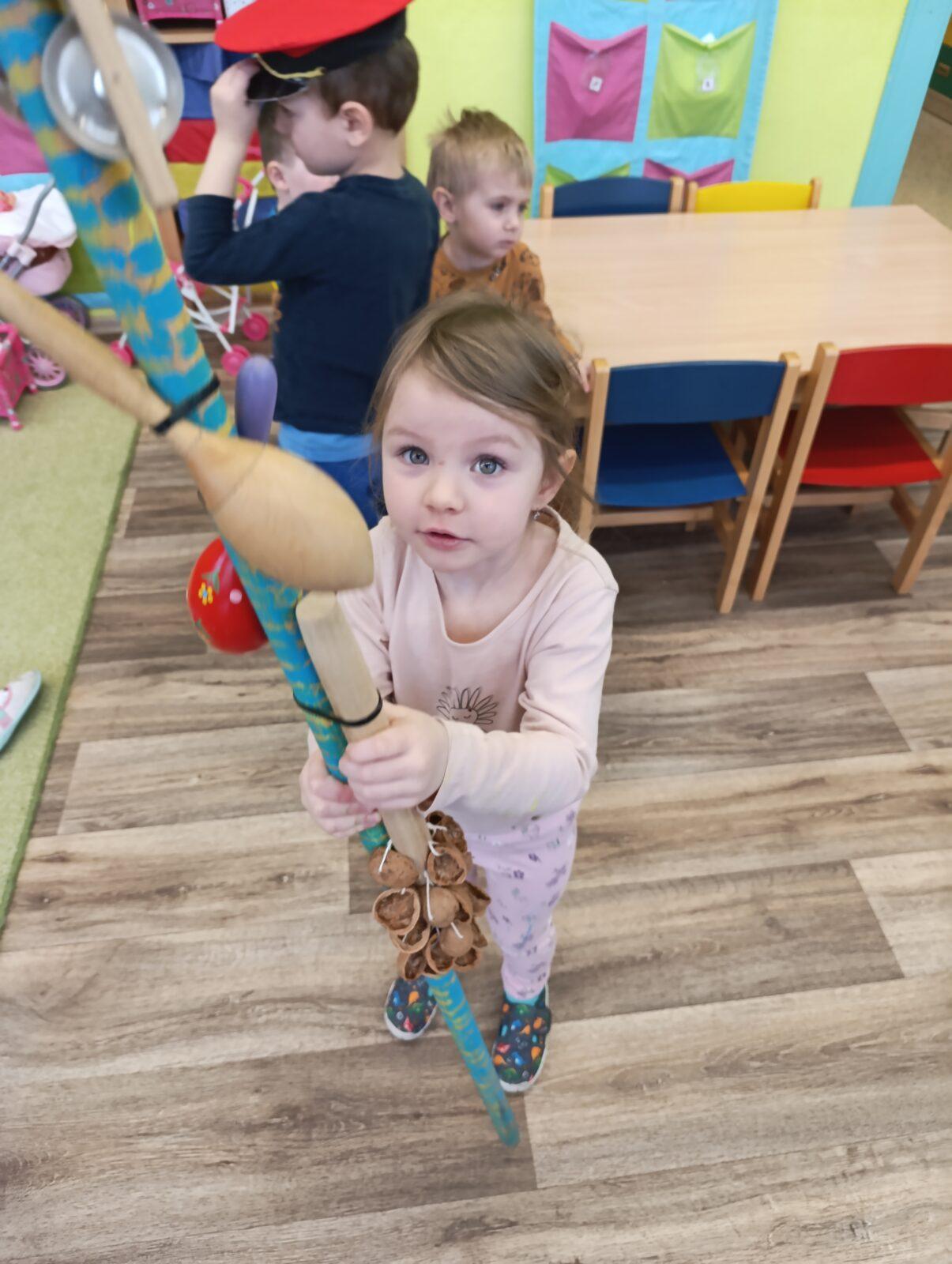 broučci: tvoření -zvířátka+příprava na karneval a masopust - 48