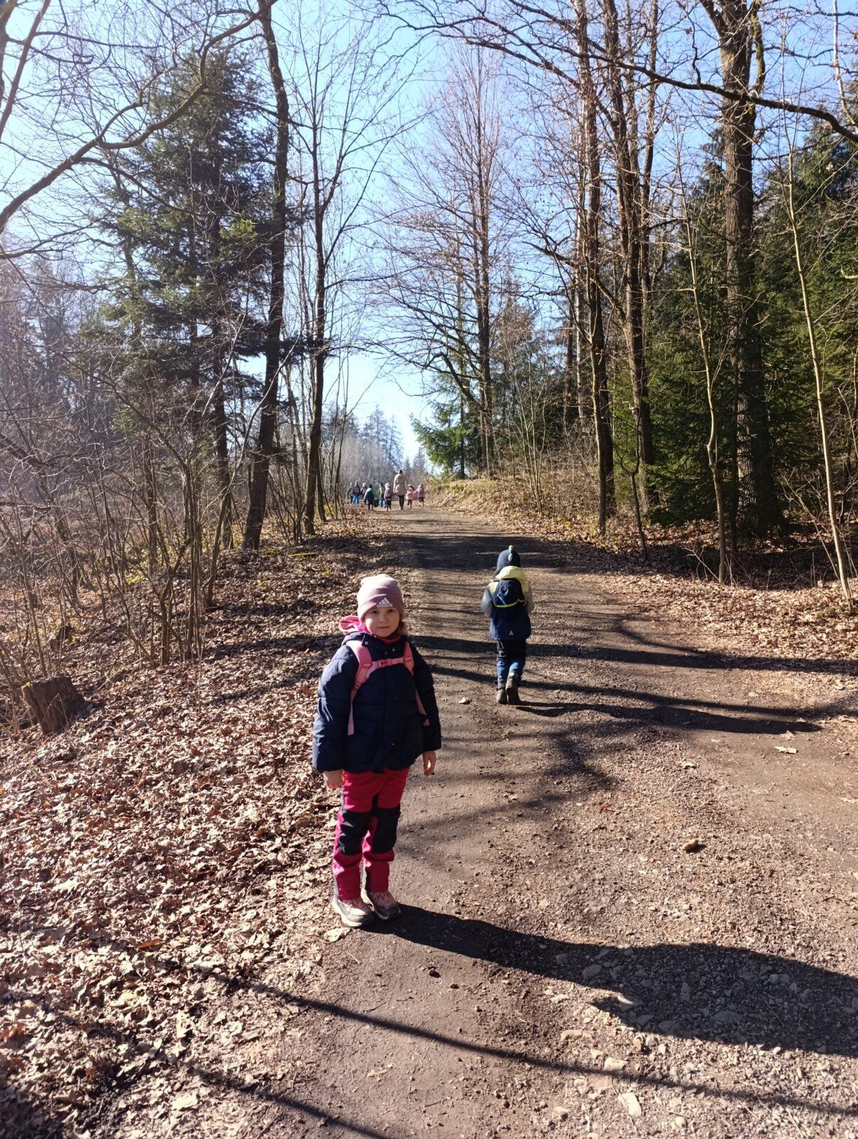 broučci a sovičky: „cestou necestou...“ - 5