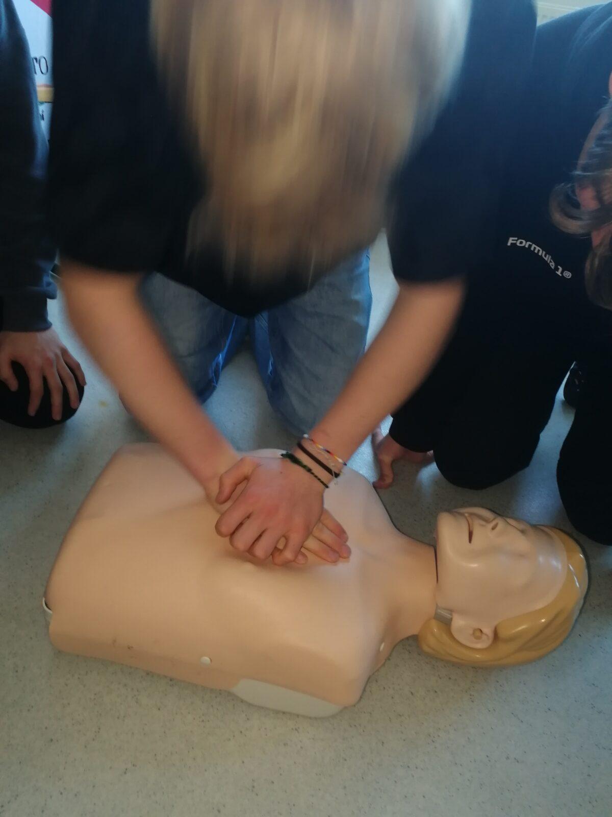 1. pomoc u osmáků - 6