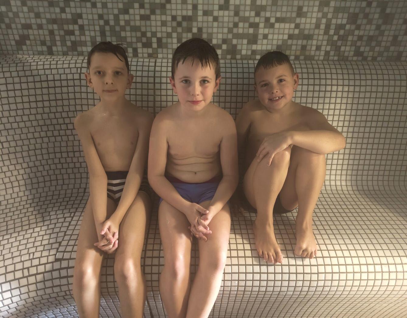 18. 3. Plavecký výcvik - 2. třída, 3. A, 3. B - 12