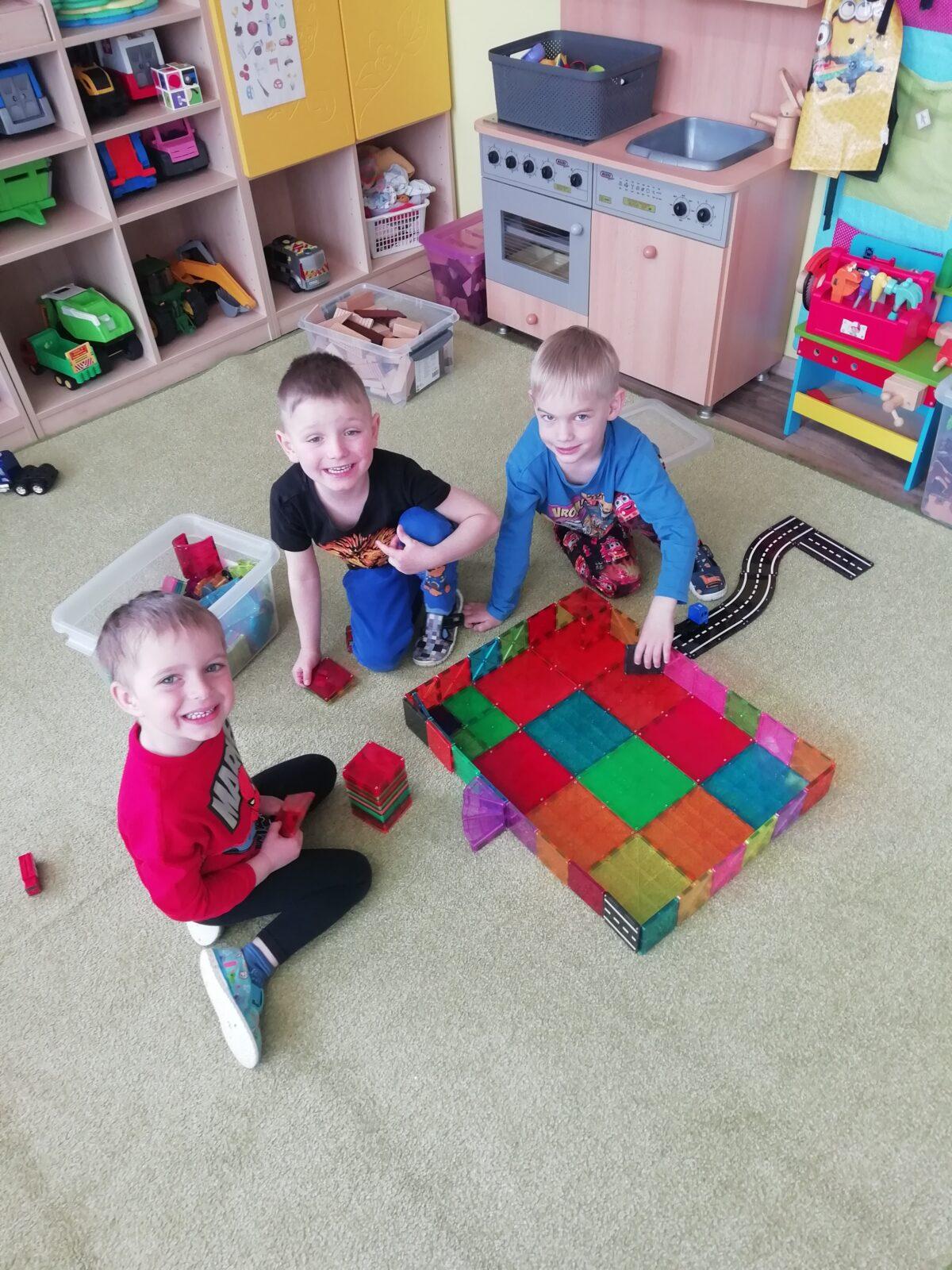 Broučci - Malované vajíčko - 17