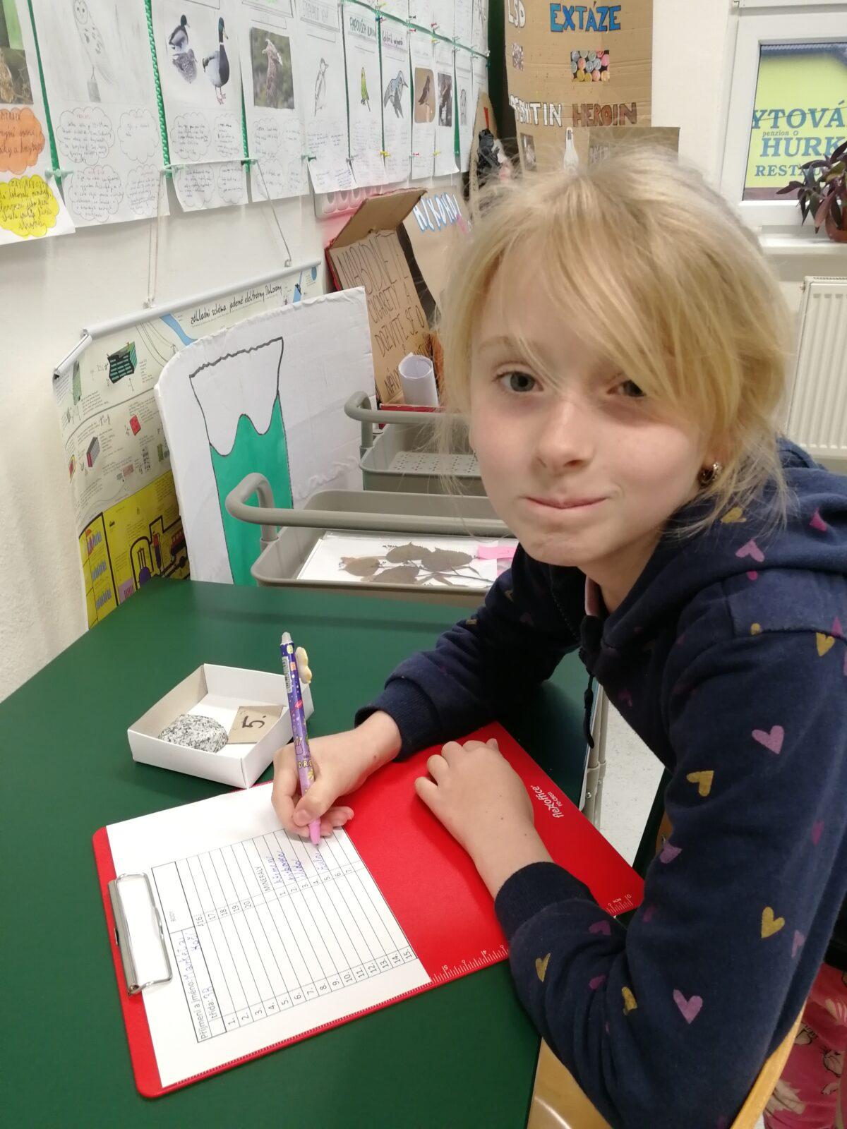 Poznávání přírodnin a minerálů - 3